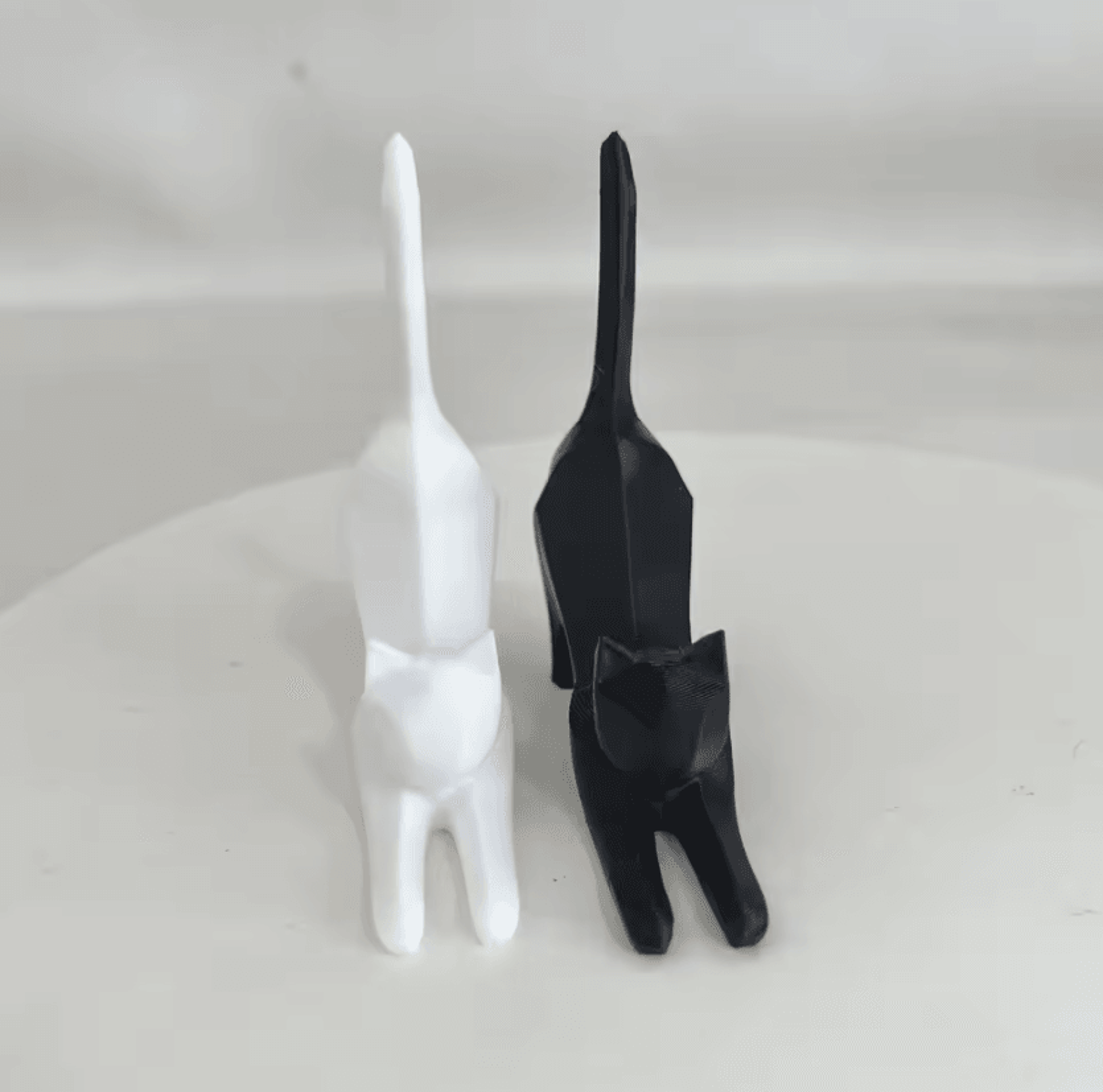 Tiny Stretching Cat Miniature Sculpture 4