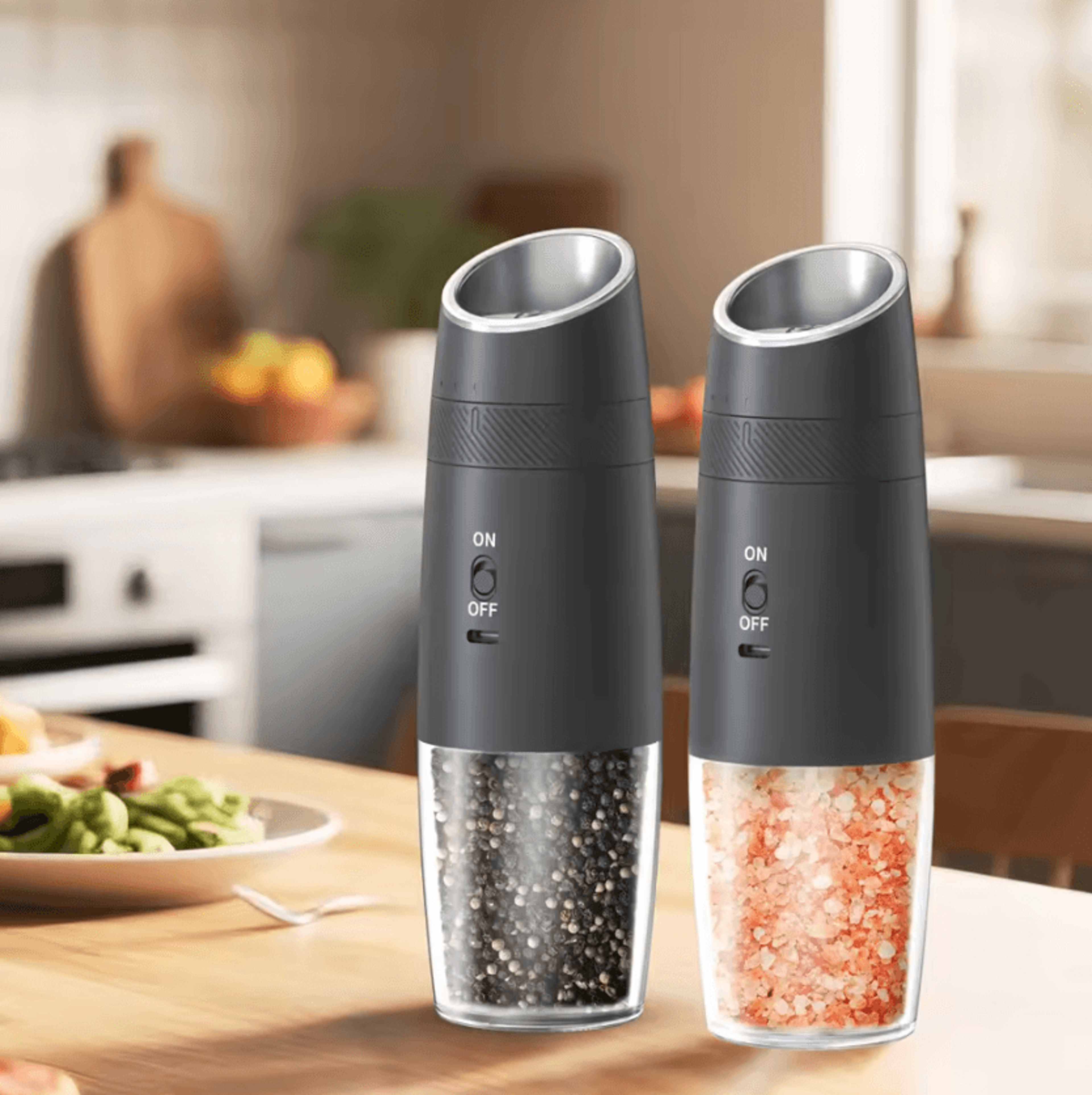 FreshGrind USB Rechargeable Salt And Pepper Mill 2