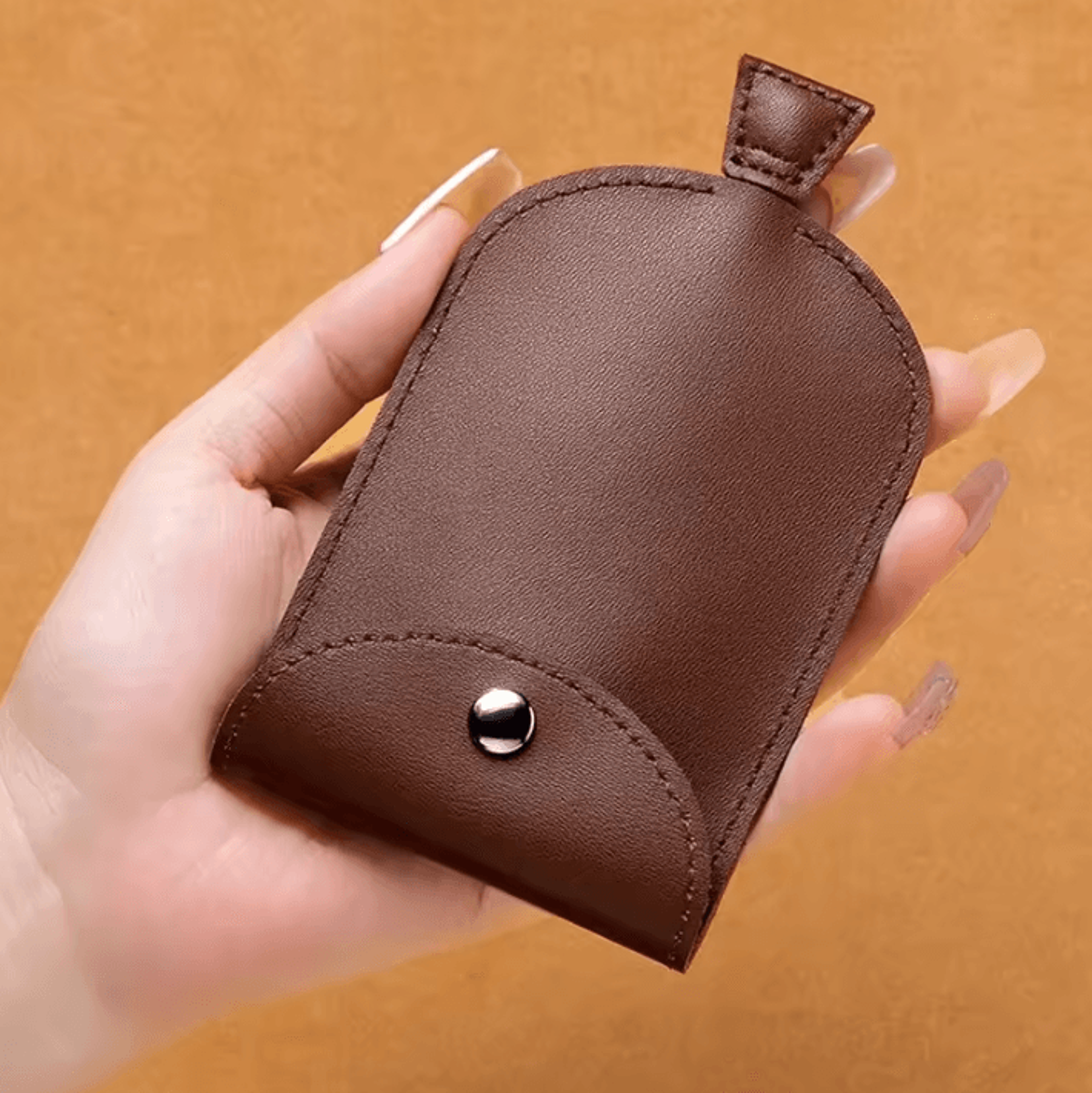 KeyNest Genuine Leather PullOut Key Wallet With Compact Pocket Holder 1
