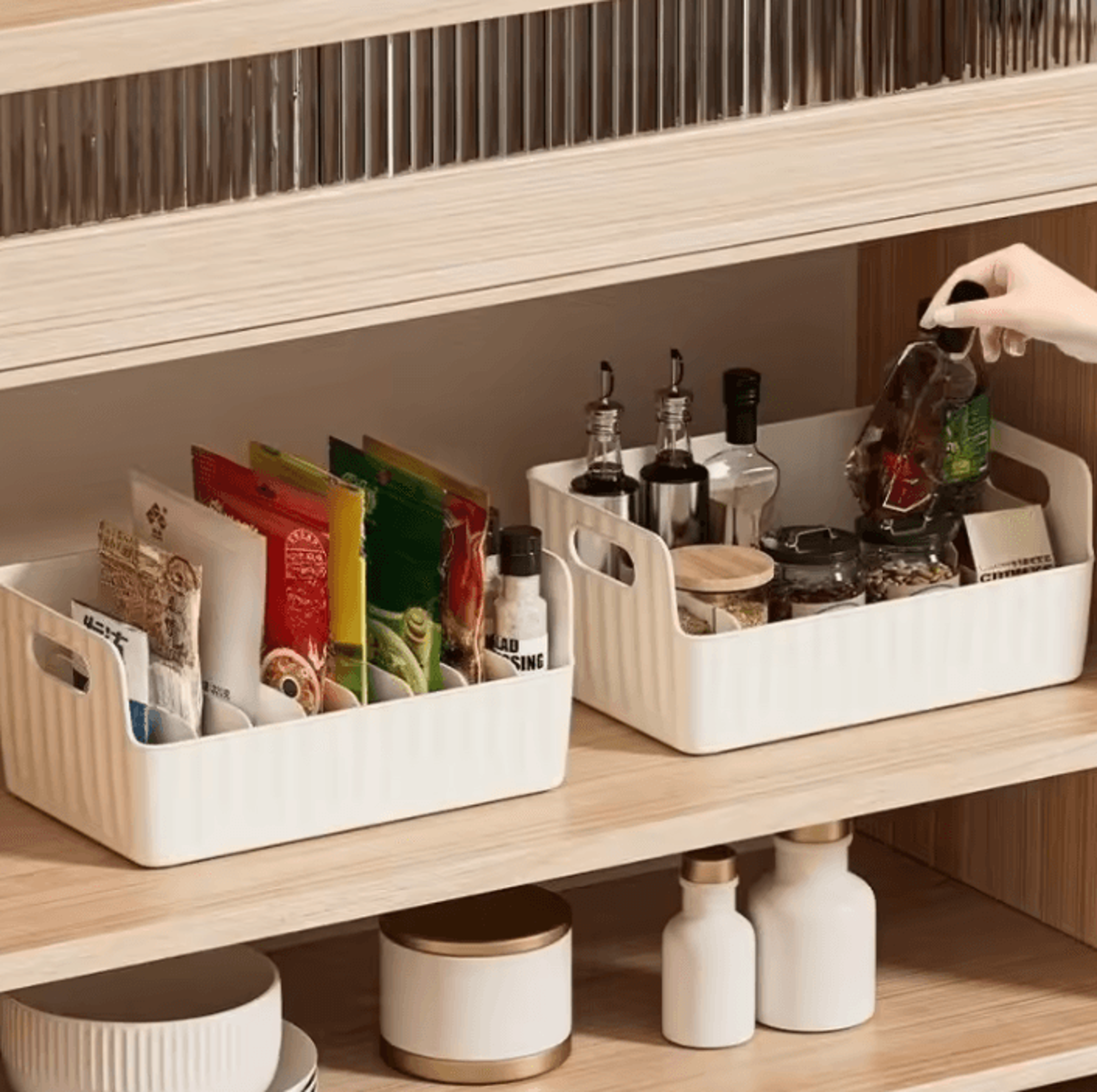 ClearNest Large Capacity Transparent Spice Rack And Multipurpose Countertop Organizer 1