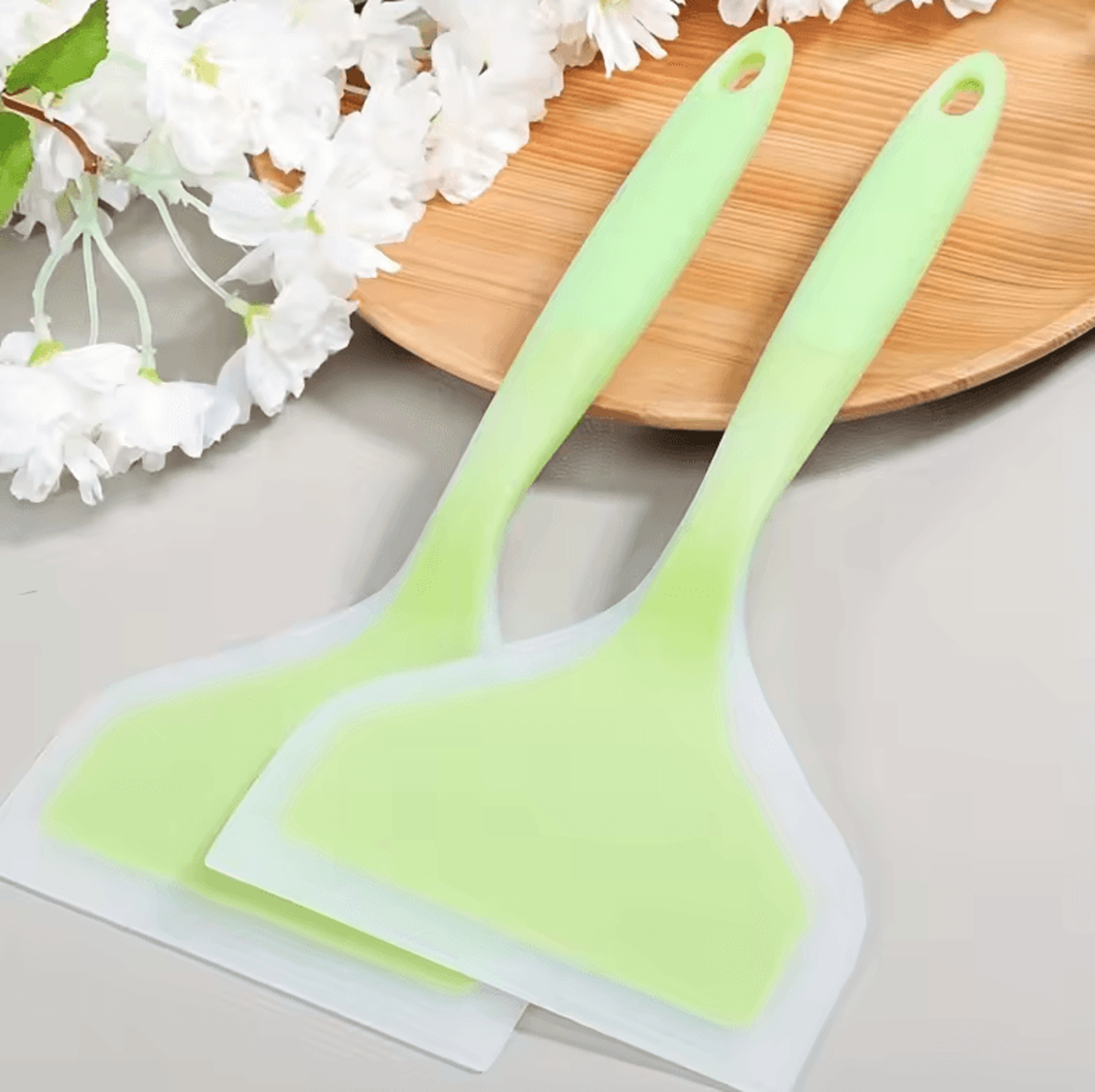 Silicone HeatResistant NonStick Cooking Spatula  Utensil For Kitchen BBQ Baking 0