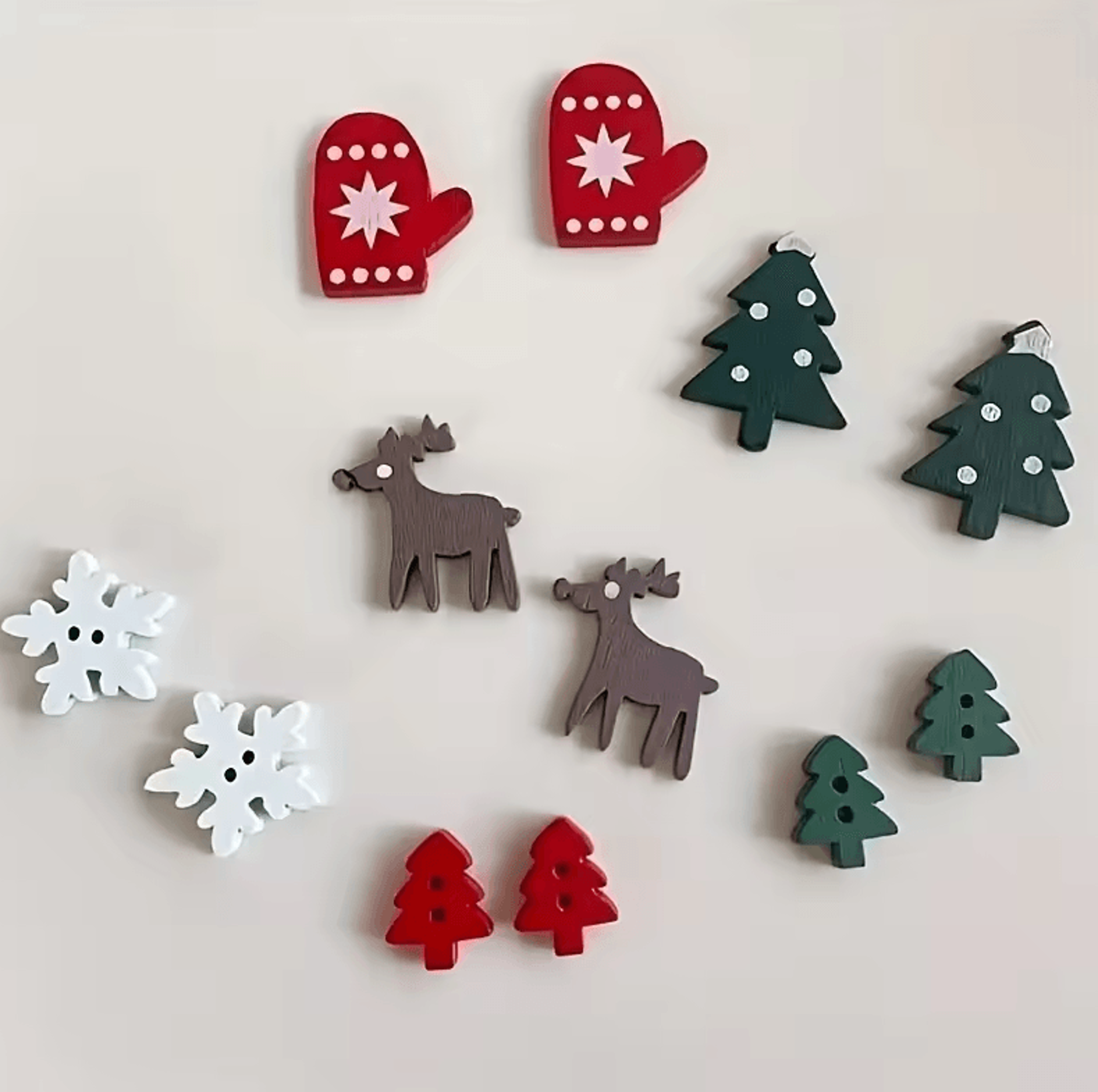 Christmas Wooden Buttons  Decorative Wooden Craft Shapes For DIY Projects 2
