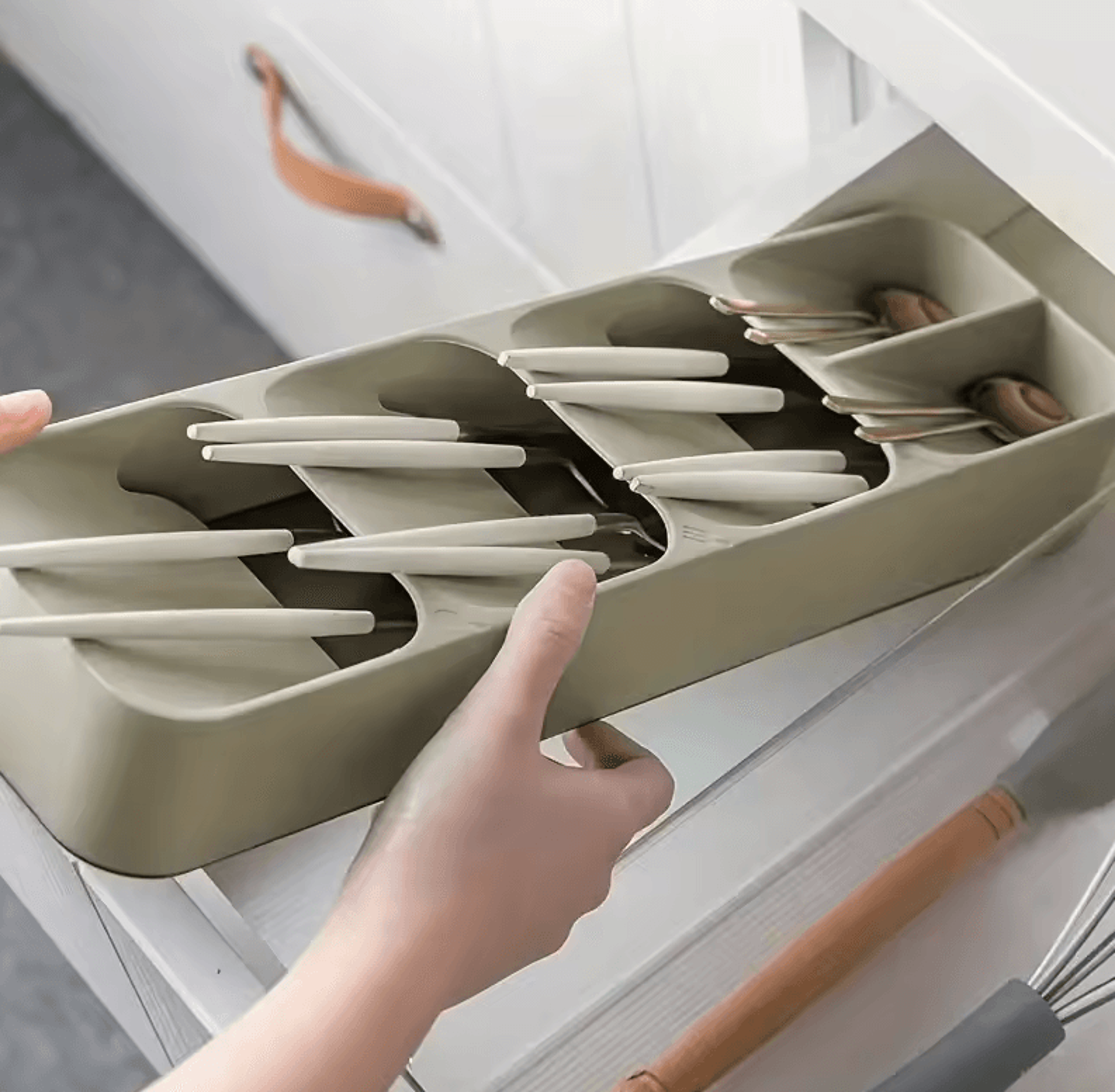 MultiPurpose Cutlery Storage Tray  Compartmentalized Kitchen Drawer Organizer Box 1