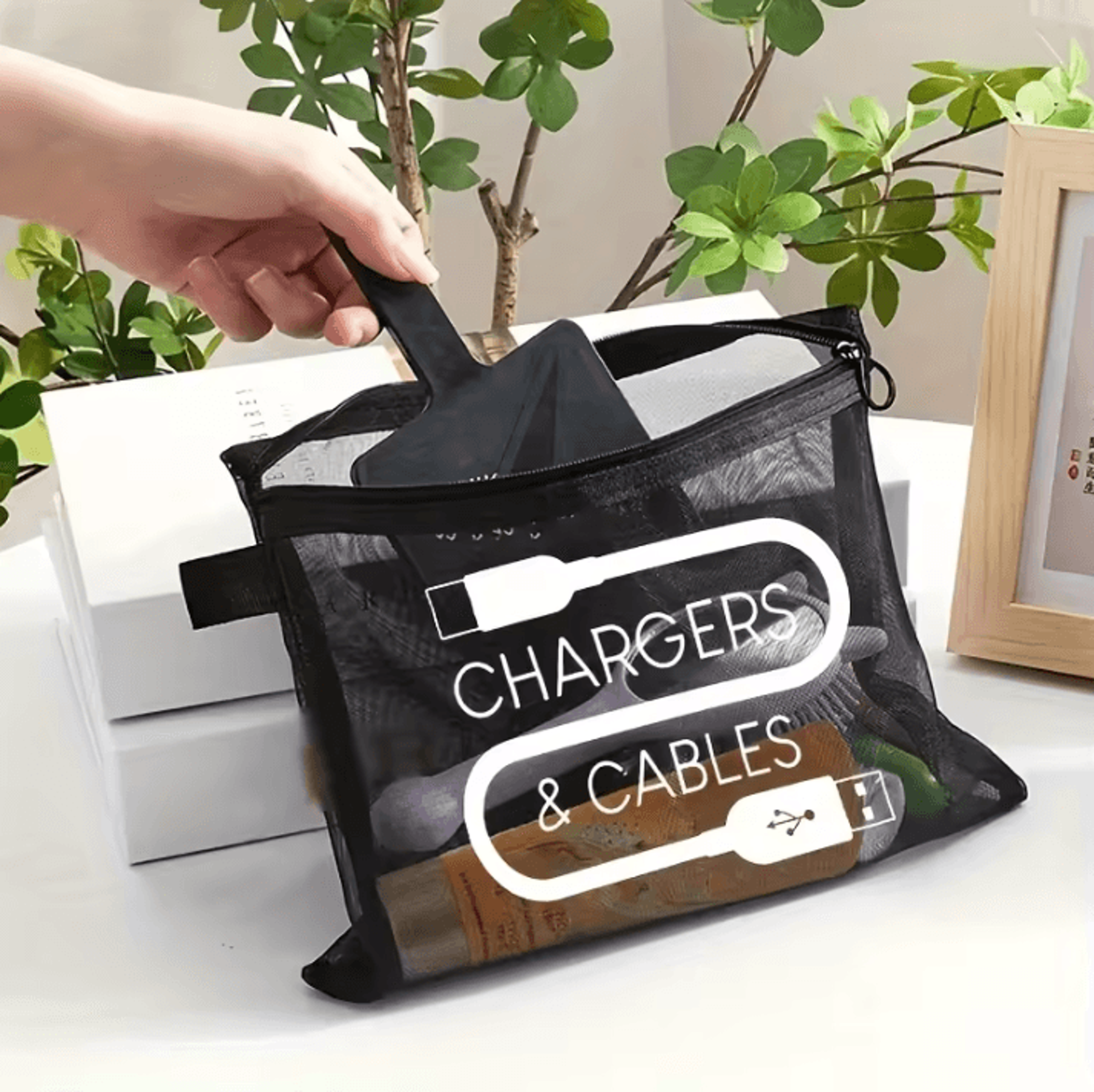 Makeup Brush Storage Bag  Portable Toiletry Pouch With Large Capacity Cosmetic Organizer Zipper Clo 2