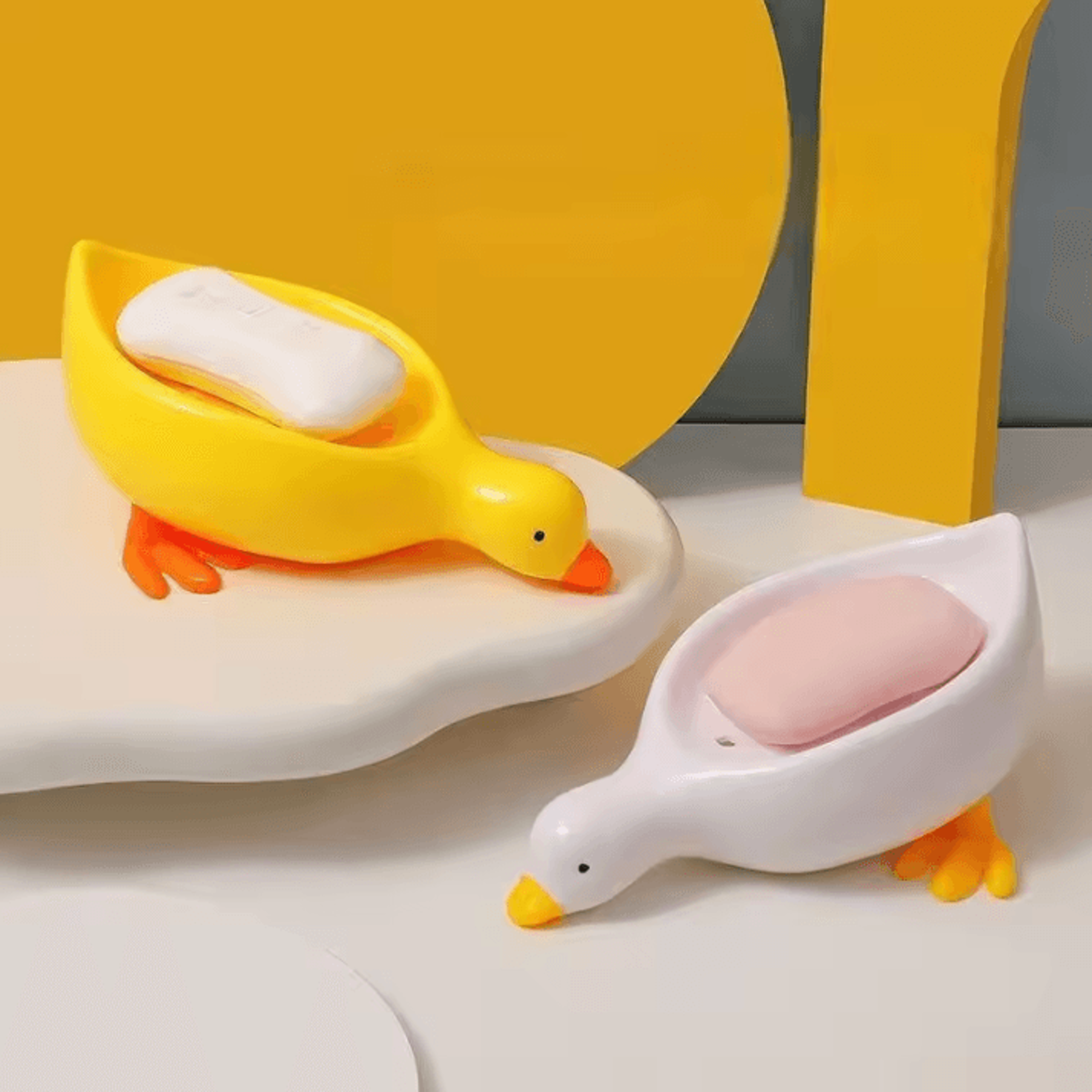 SelfDraining SelfDraining Soap Tray Cute DuckShaped Creative Rack For Bathroom Kitchen Tub And Sink 0