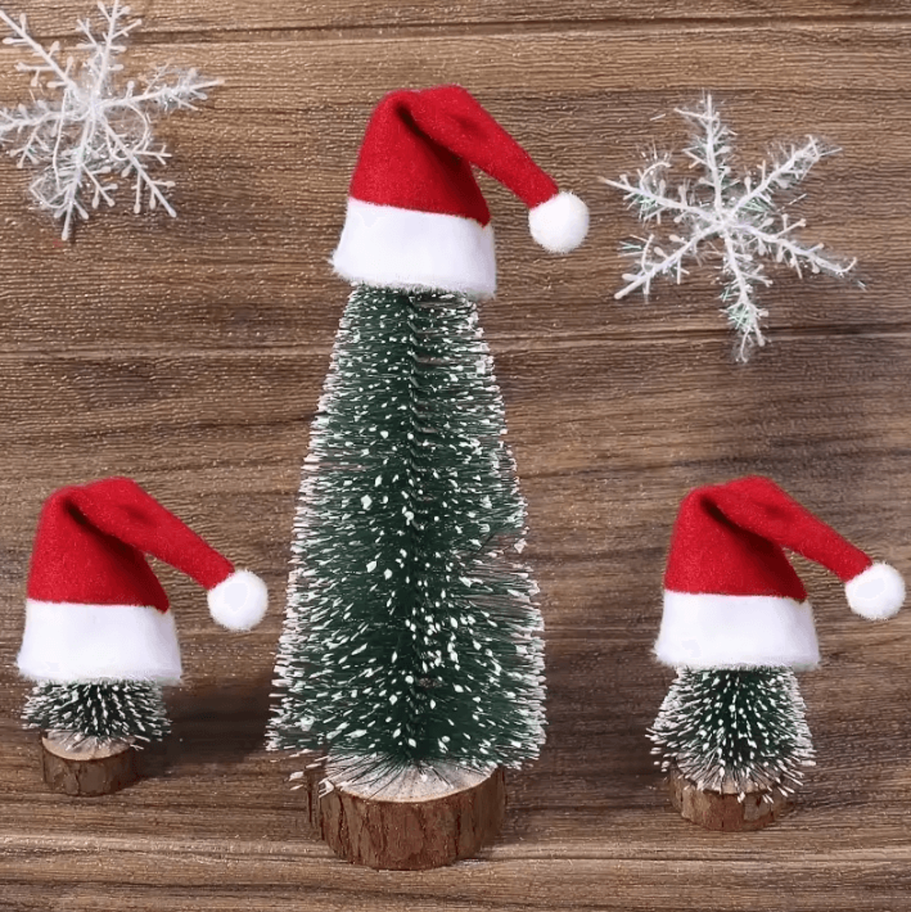 Christmas Table Decorations  Mini Santa Hats For Fork Knife And Cutlery 2