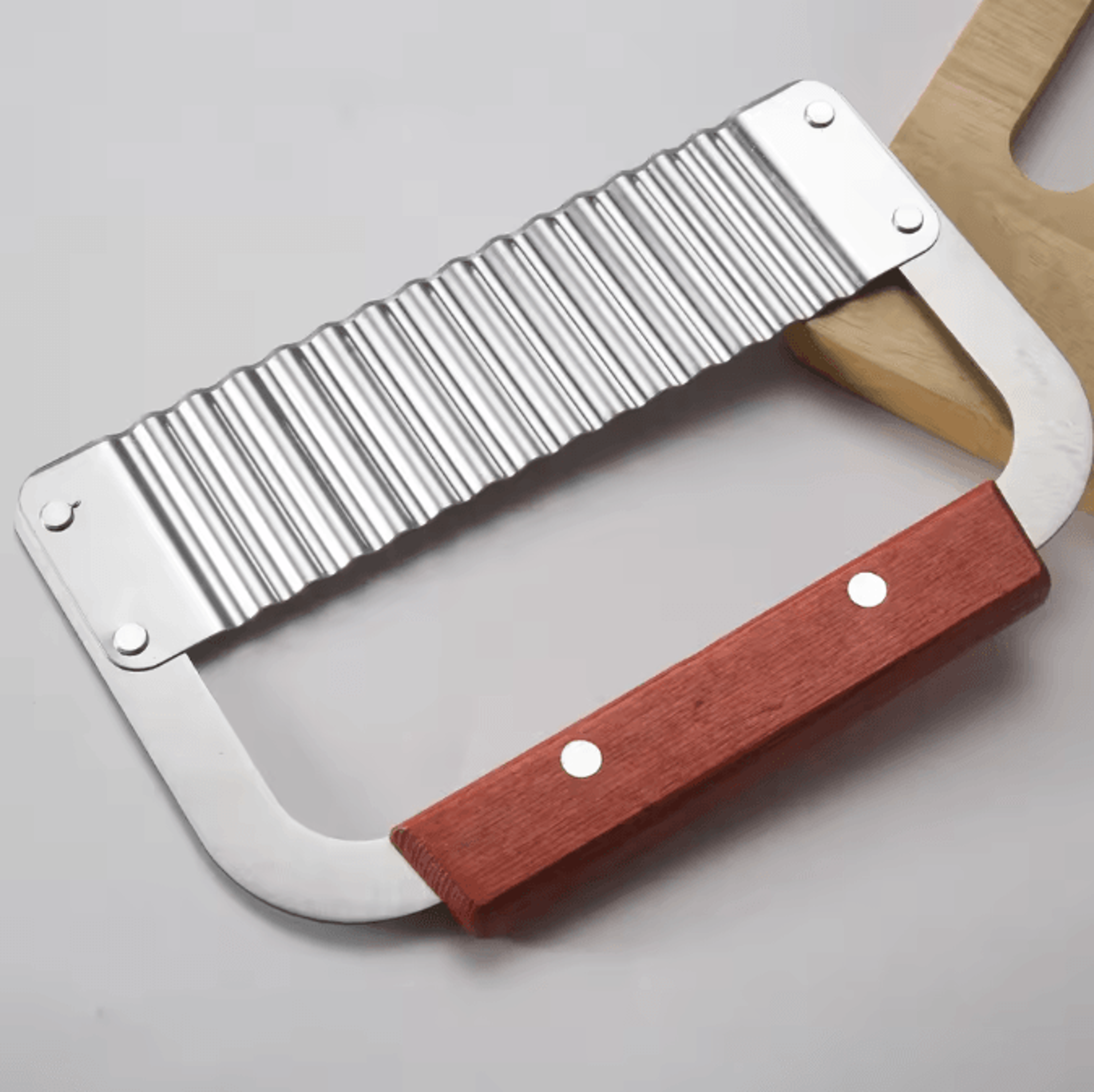 ChefWave Stainless Steel Crinkle Cutter Knife  Wooden Handle Wavy Potato Cutter 3