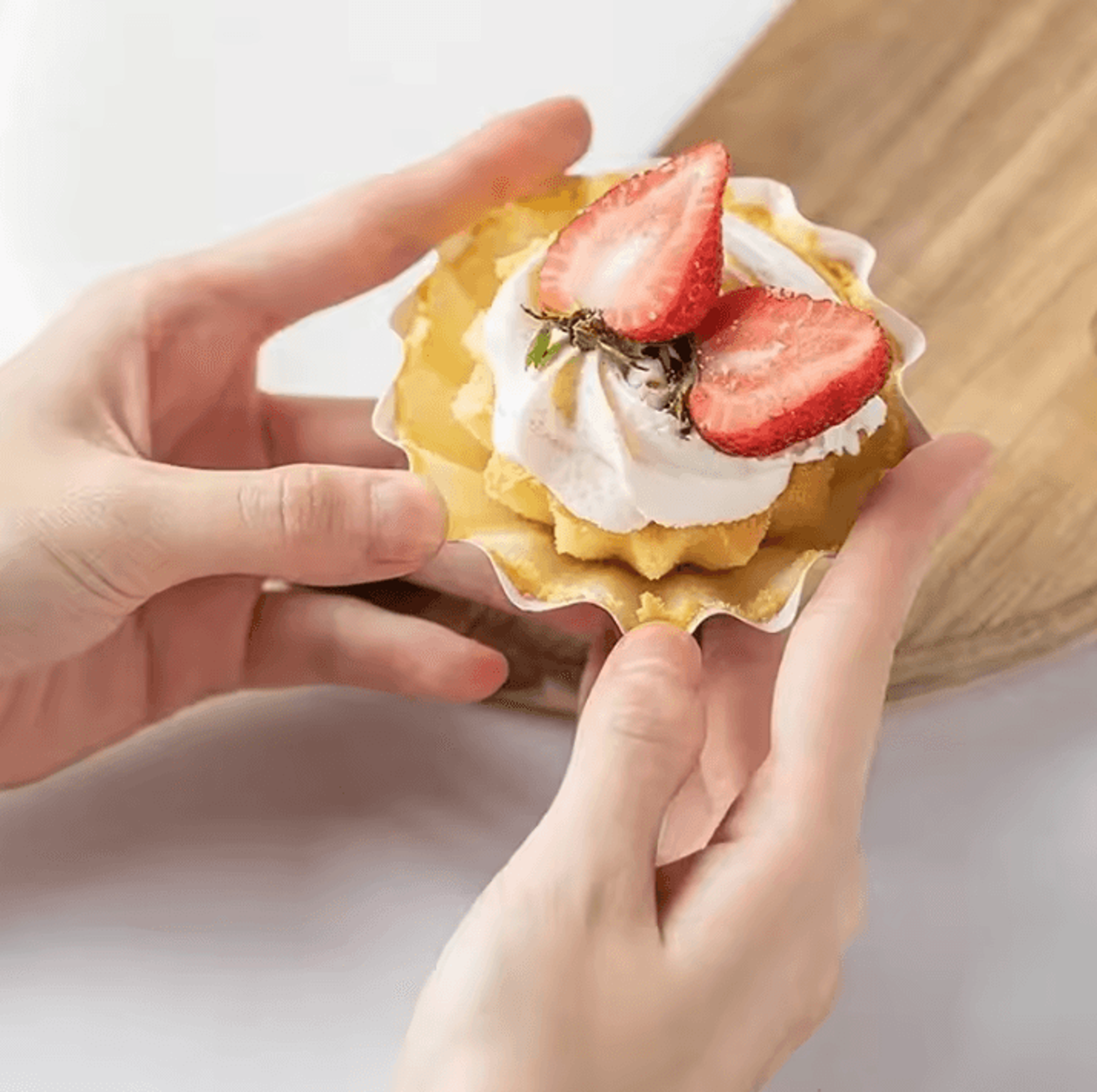 100PCS Disposable Muffin Cups  Thick HeatResistant Cupcake Liners  Egg Tart Baking Molds 3