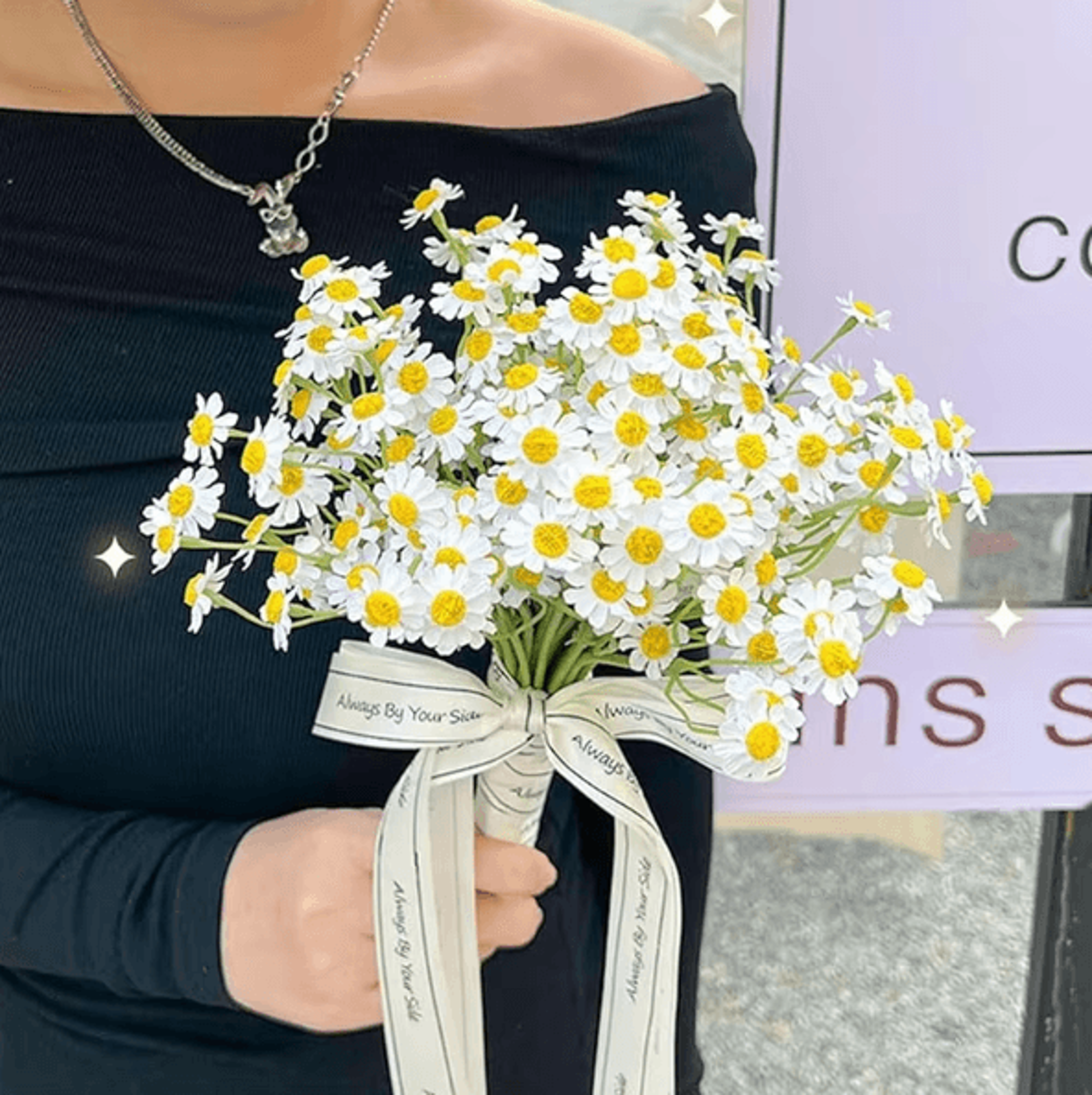 Silk Artificial Daisy Flower Bouquet  Realistic White Floral Decor For Home  Events 3