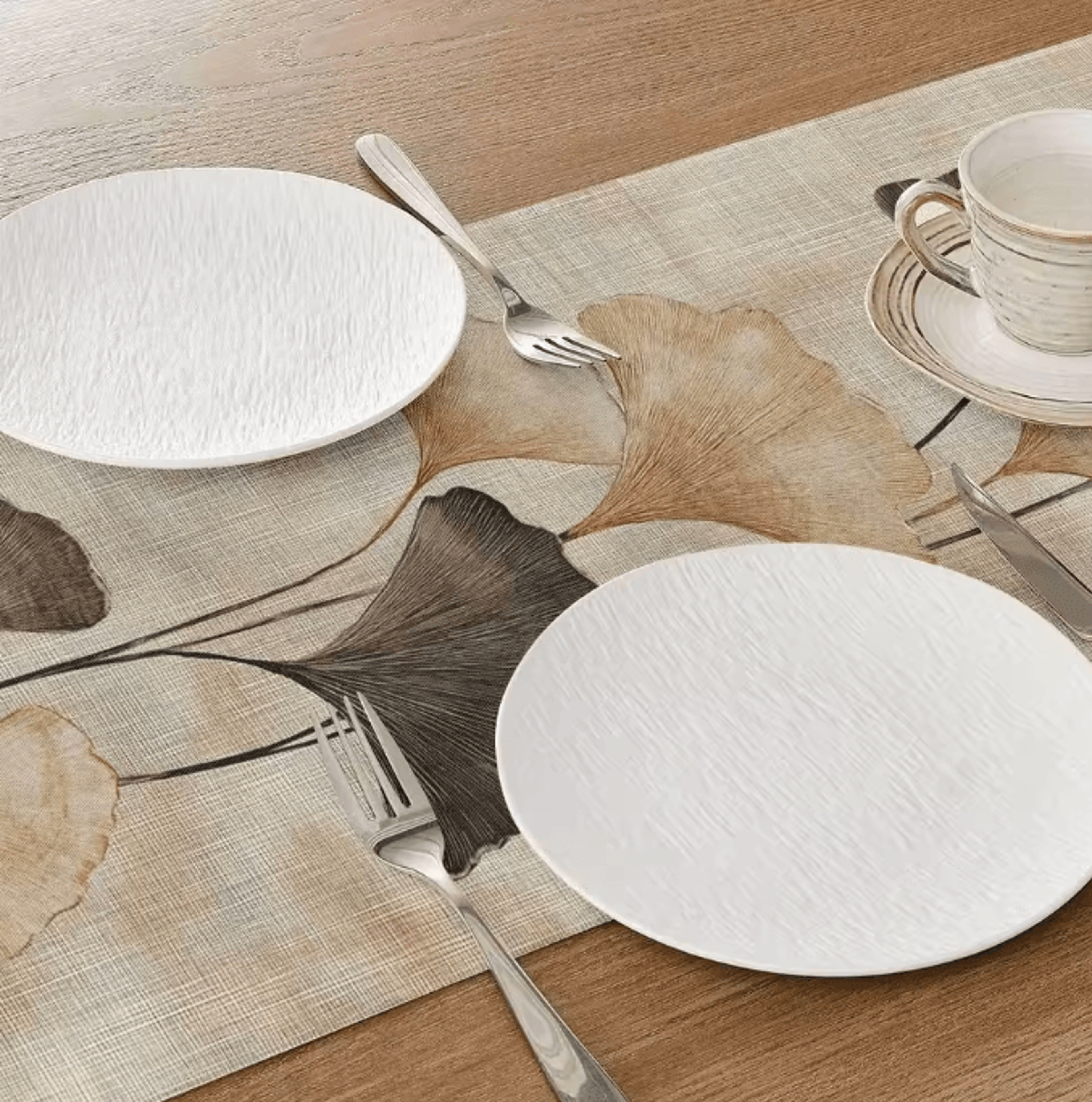 Ginkgo Leaf Linen Table Runner  Japanese Zen Botanical Dining Decor 3