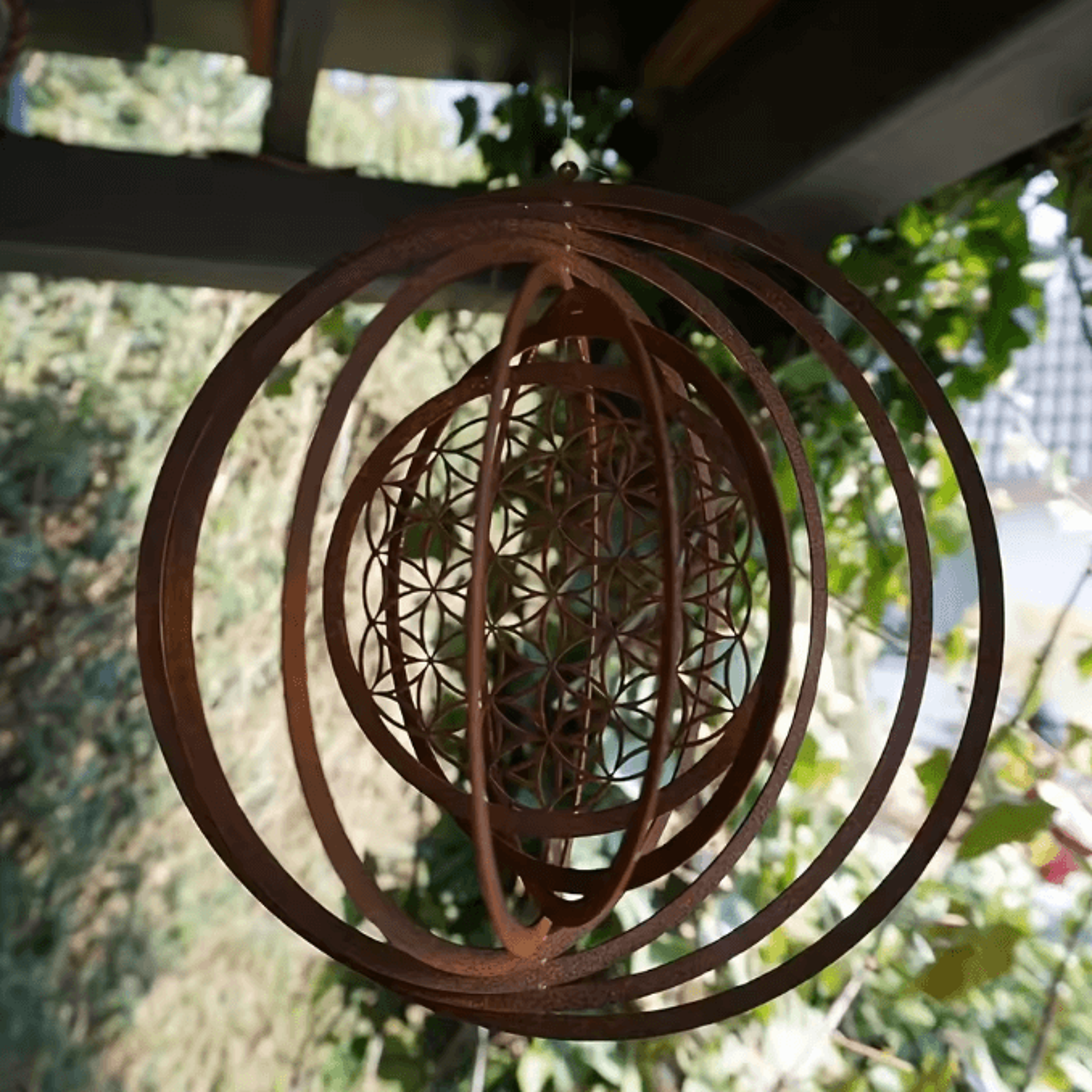 Rustic Metal Spiral Wind Spinner  Hanging Weather Vane Decor For Balcony Garden  Window 0