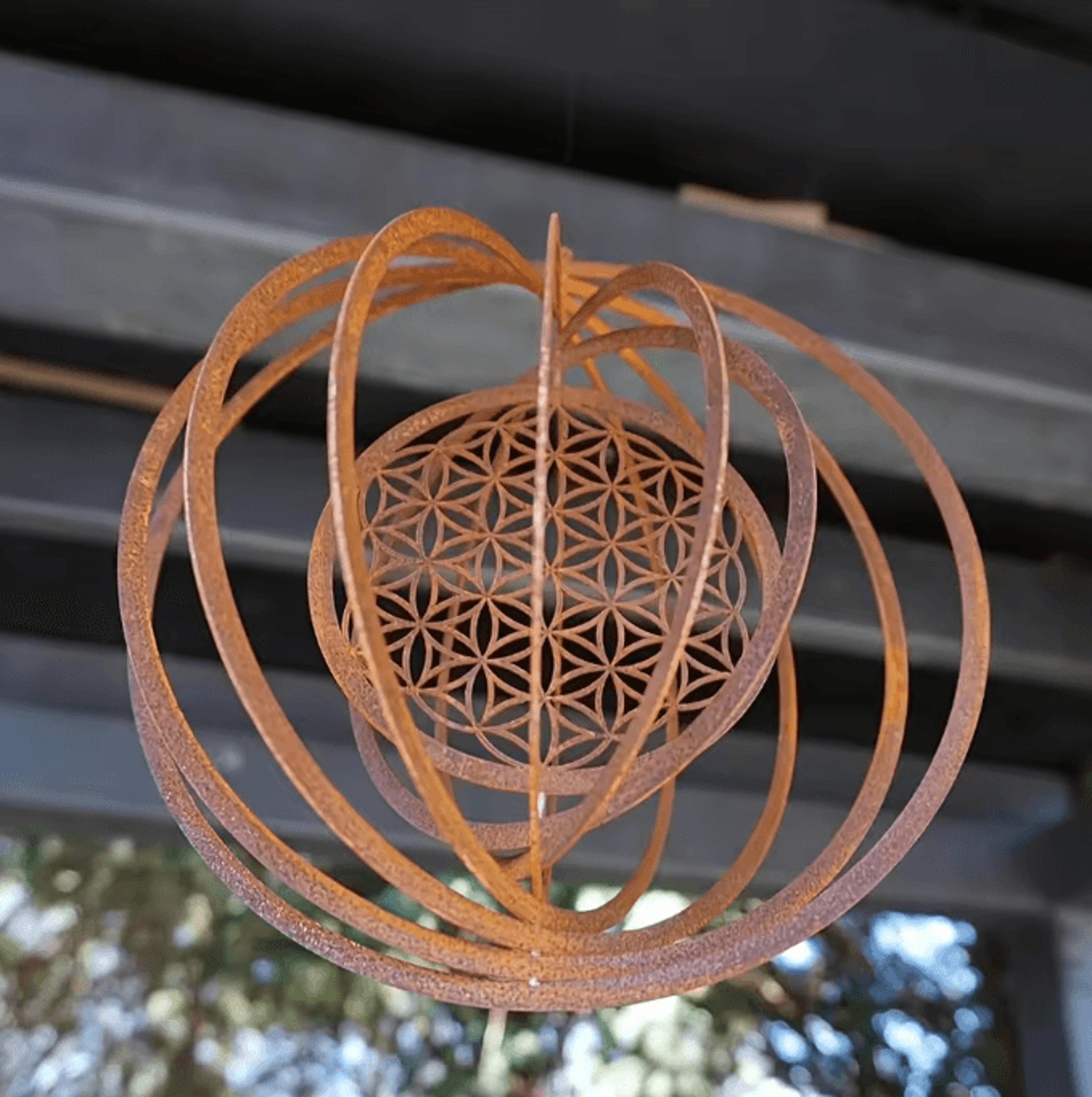 Rustic Metal Spiral Wind Spinner  Hanging Weather Vane Decor For Balcony Garden  Window 2