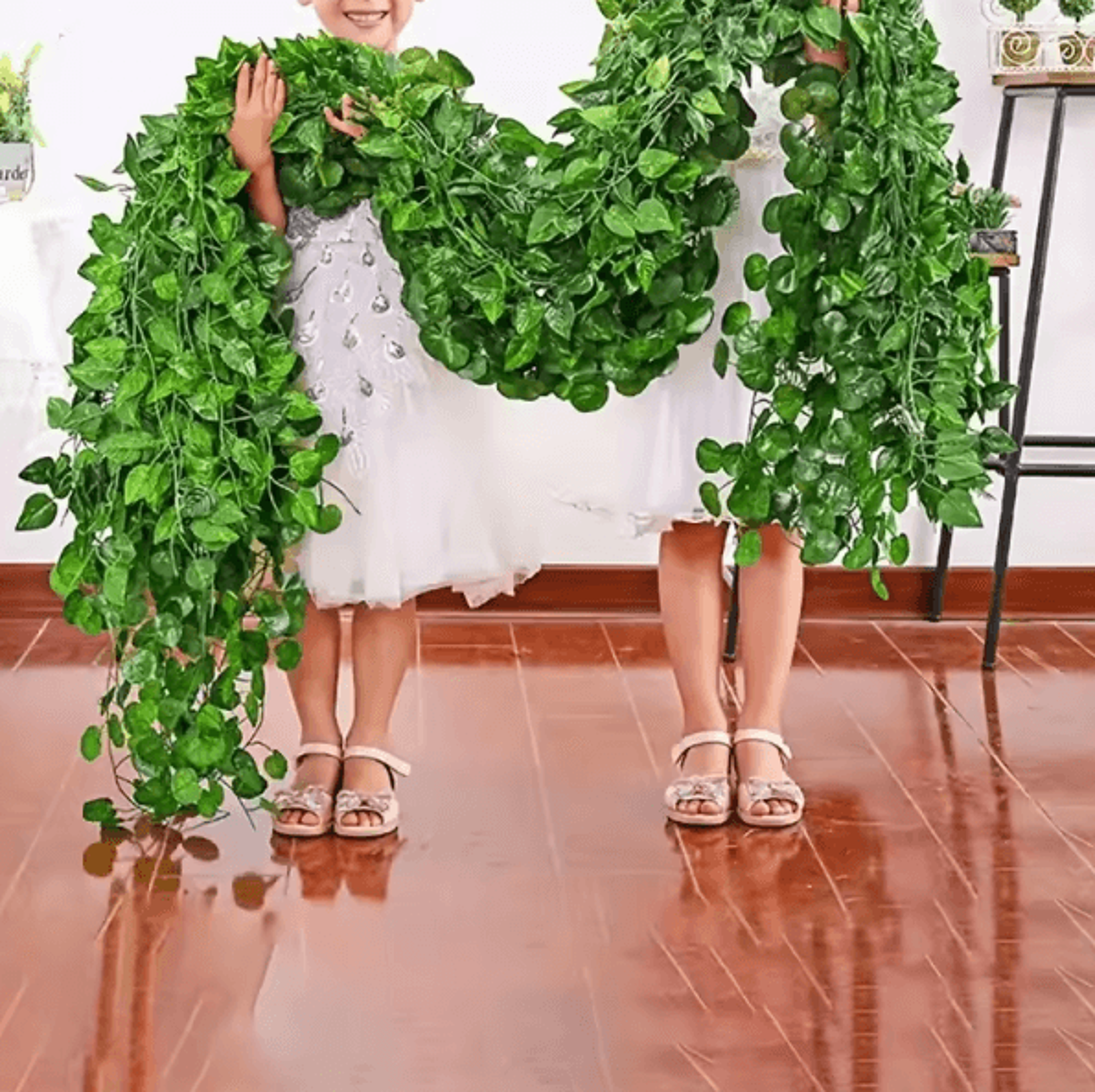 GreenVibe 100PCS Artificial Ivy Garland 2M Hanging Vines For Wall  Garden Decor 2