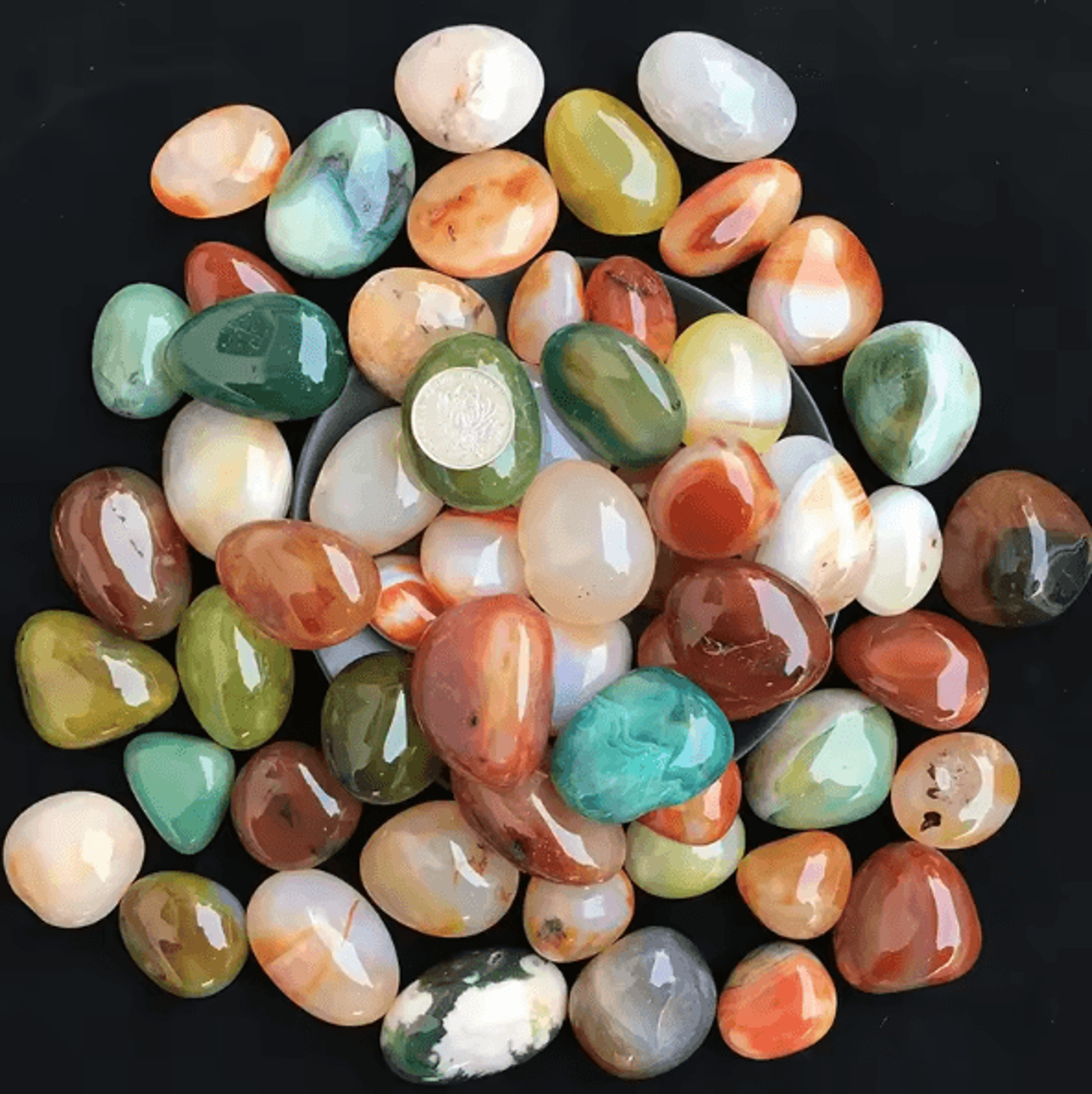CrystalGlow 100g Colorful Agate Pebbles Decorative Stones For Aquarium  Home Decor 3