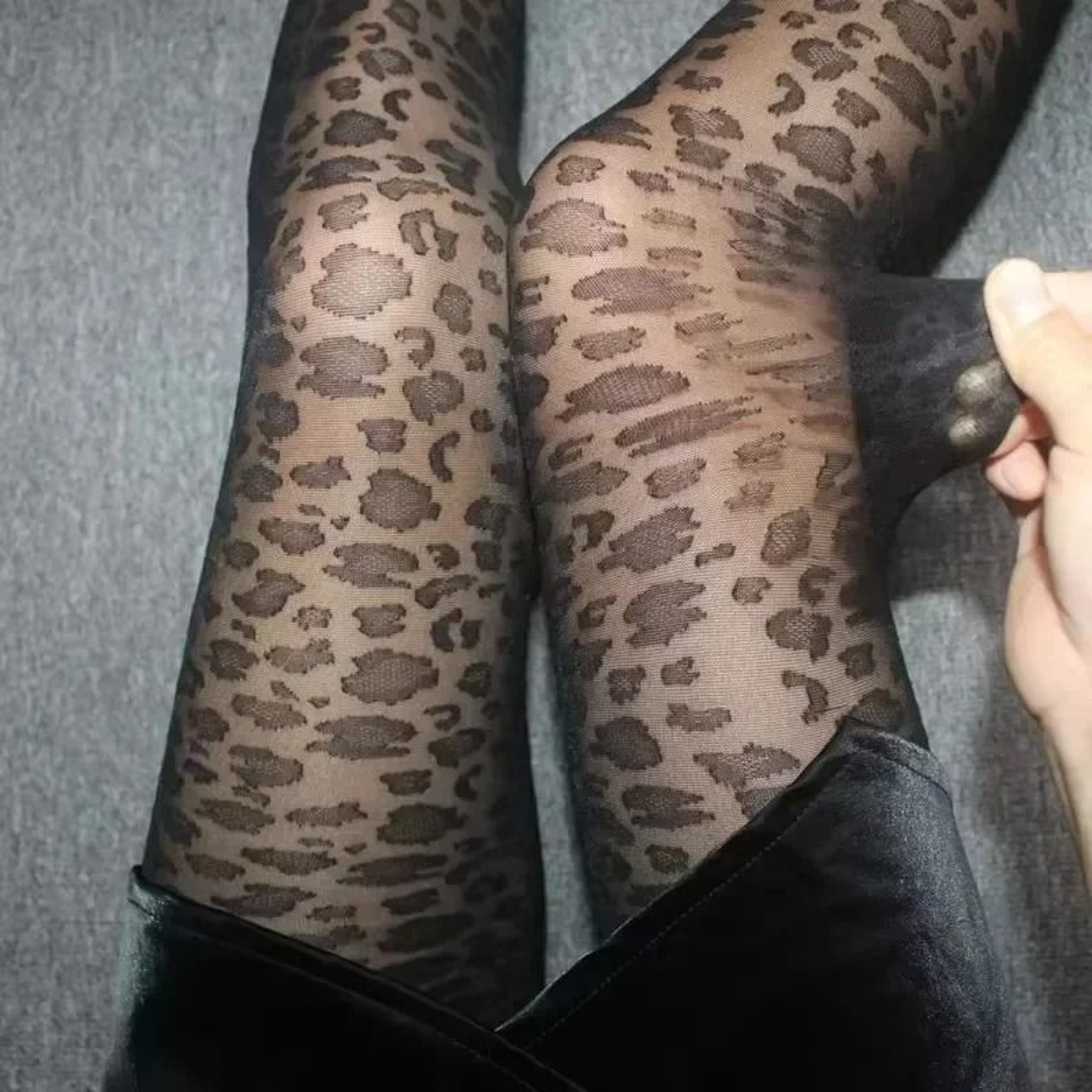 Leopard Pattern Sheer Pantyhose Seamless Stretch Tights For Women 4