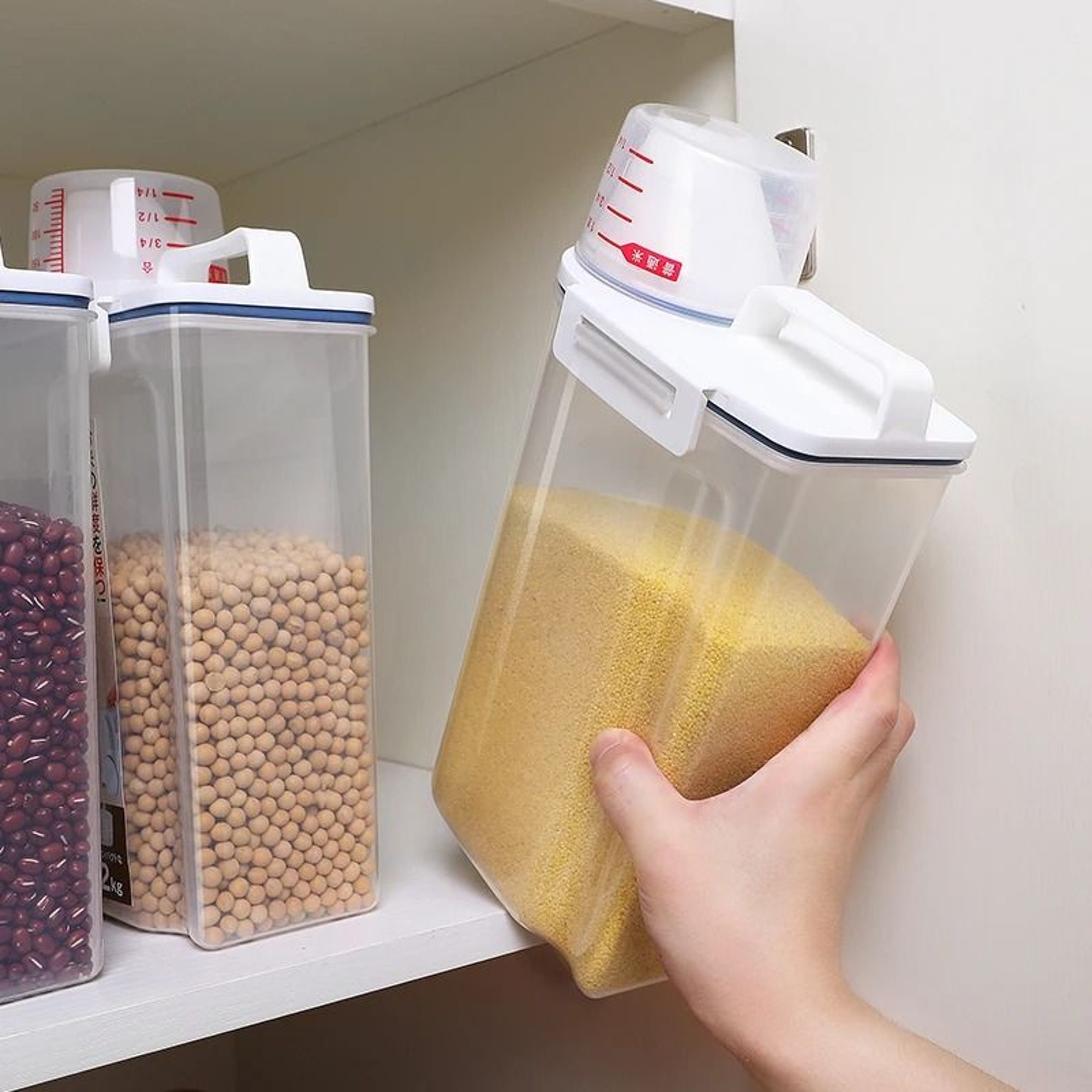 85 Oz Rice Dispenser Container With Measuring Cup 0