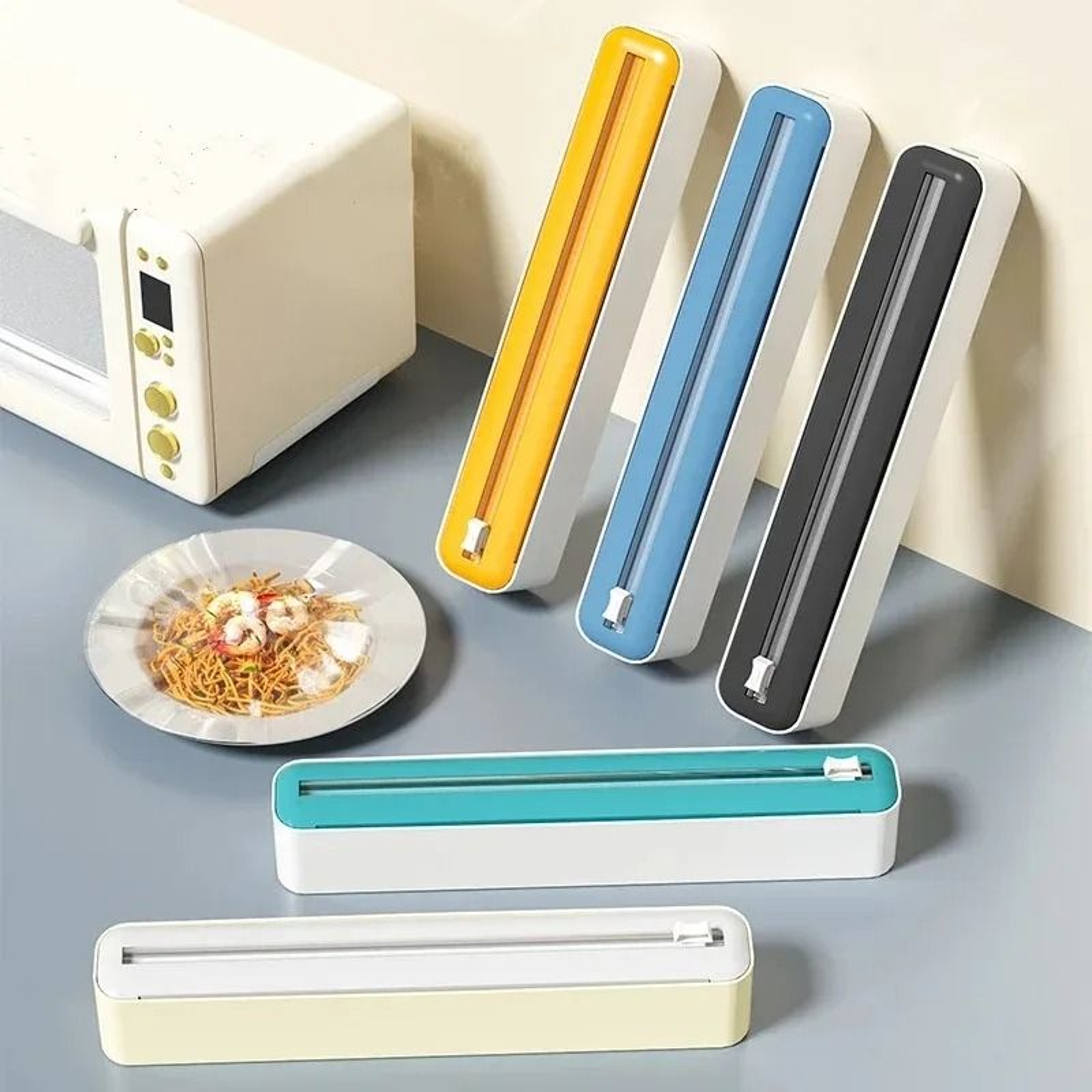 Cling Film Dispenser With BuiltIn Cutter 0