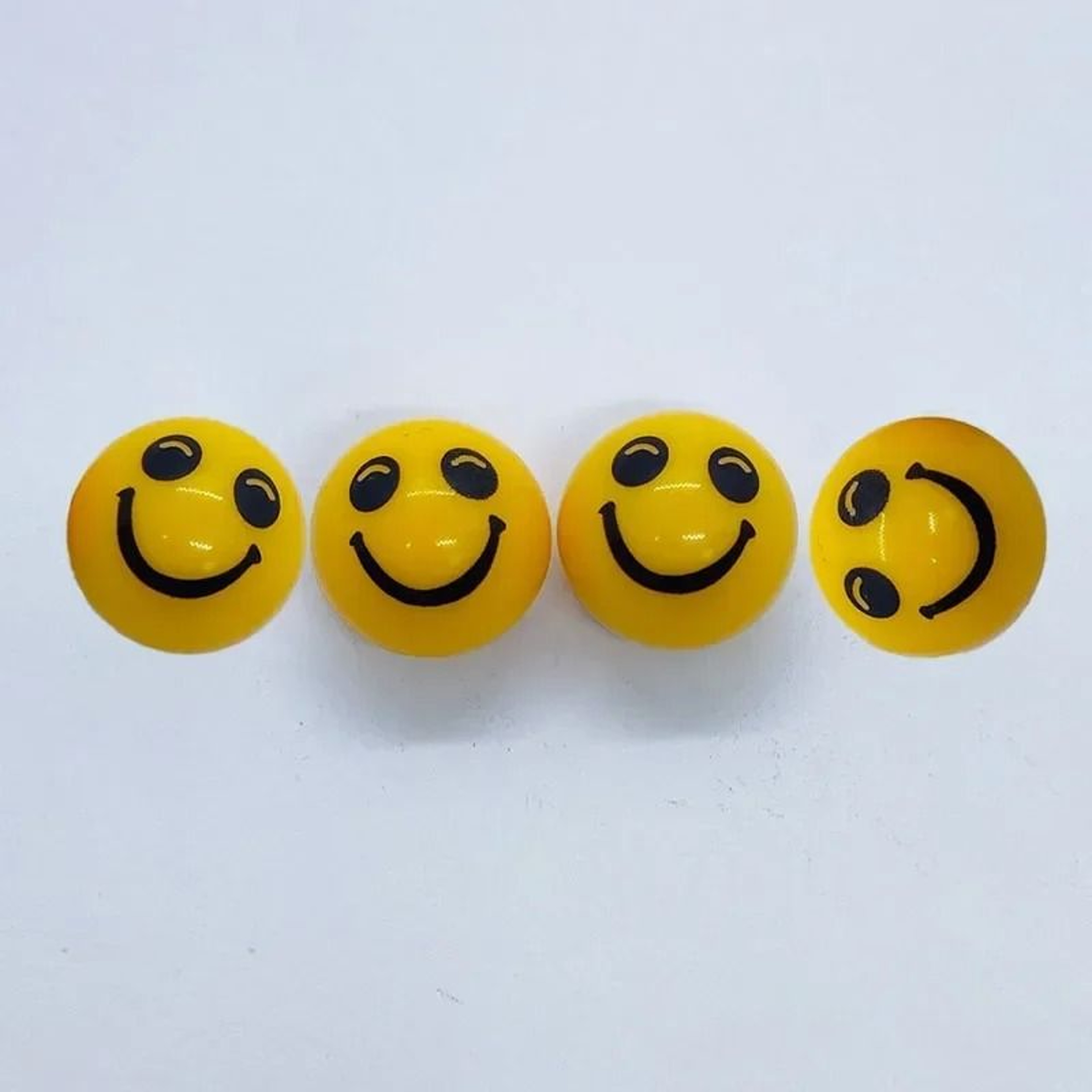 Universal Emoticon Air Stem Airtight Caps 13