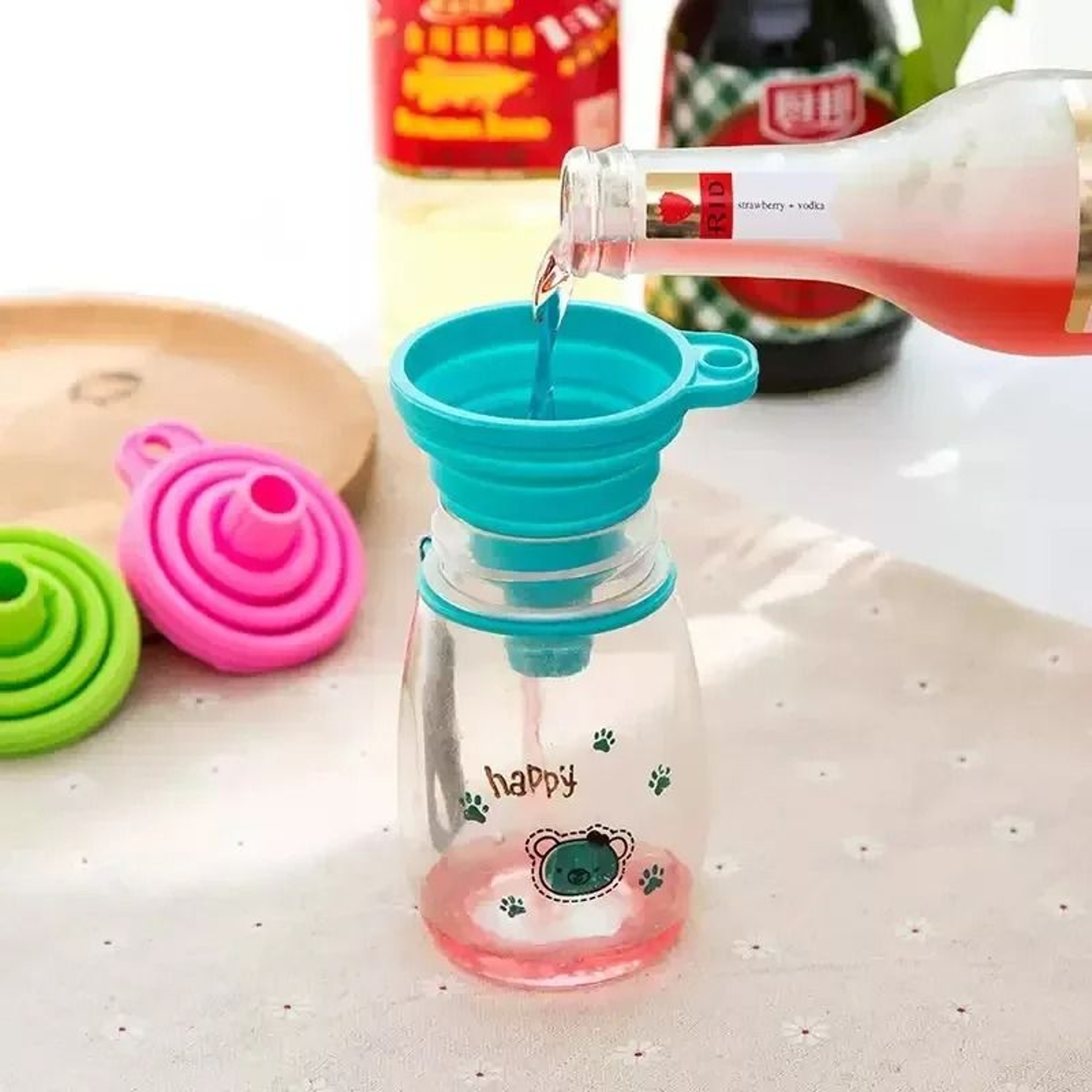 Collapsible Silicone Mini Funnel For Kitchen Cooking And Car Fluid Refilling 0