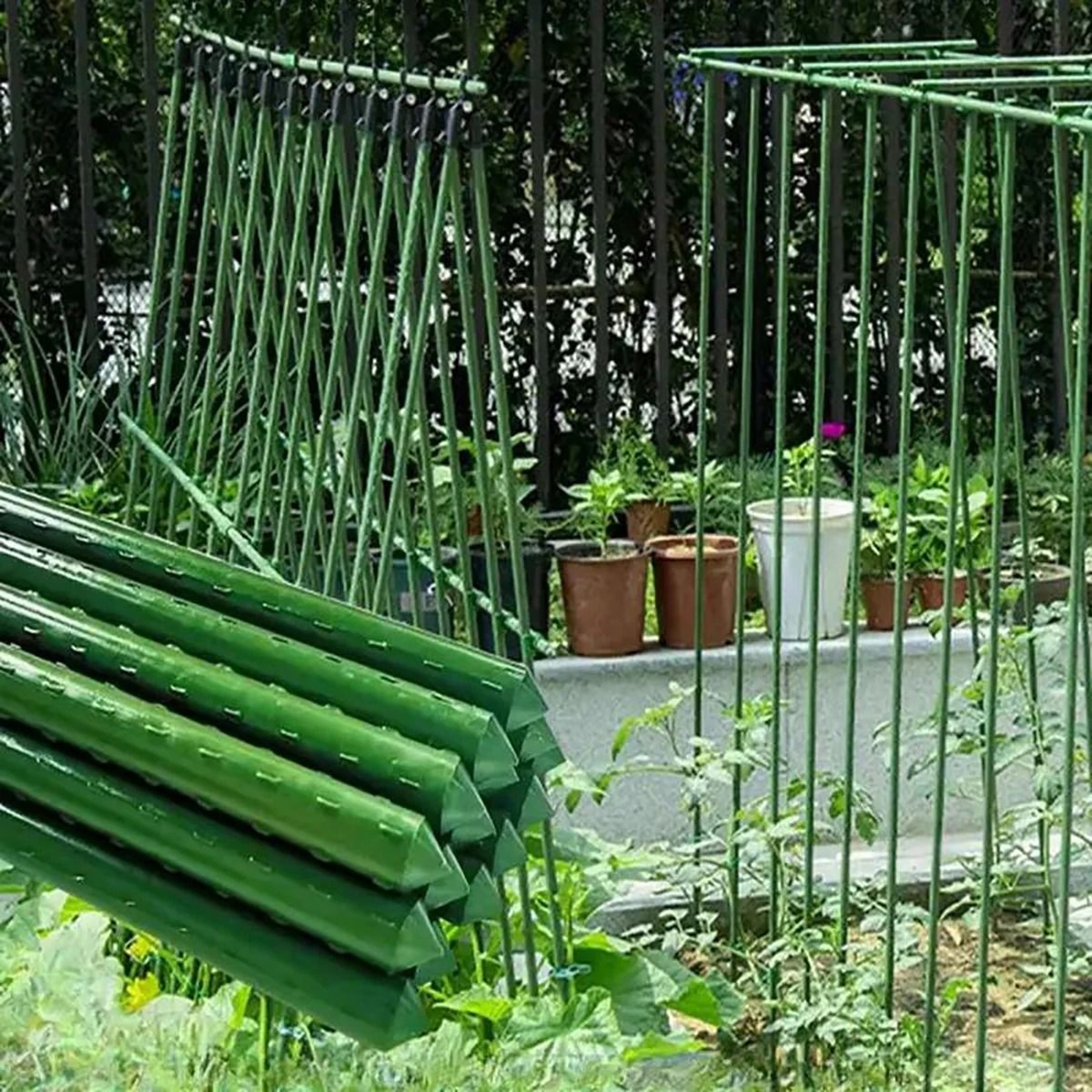 Plastic Coated Steel Plant Stakes  Heavy Duty Gardening Support Pillars 1