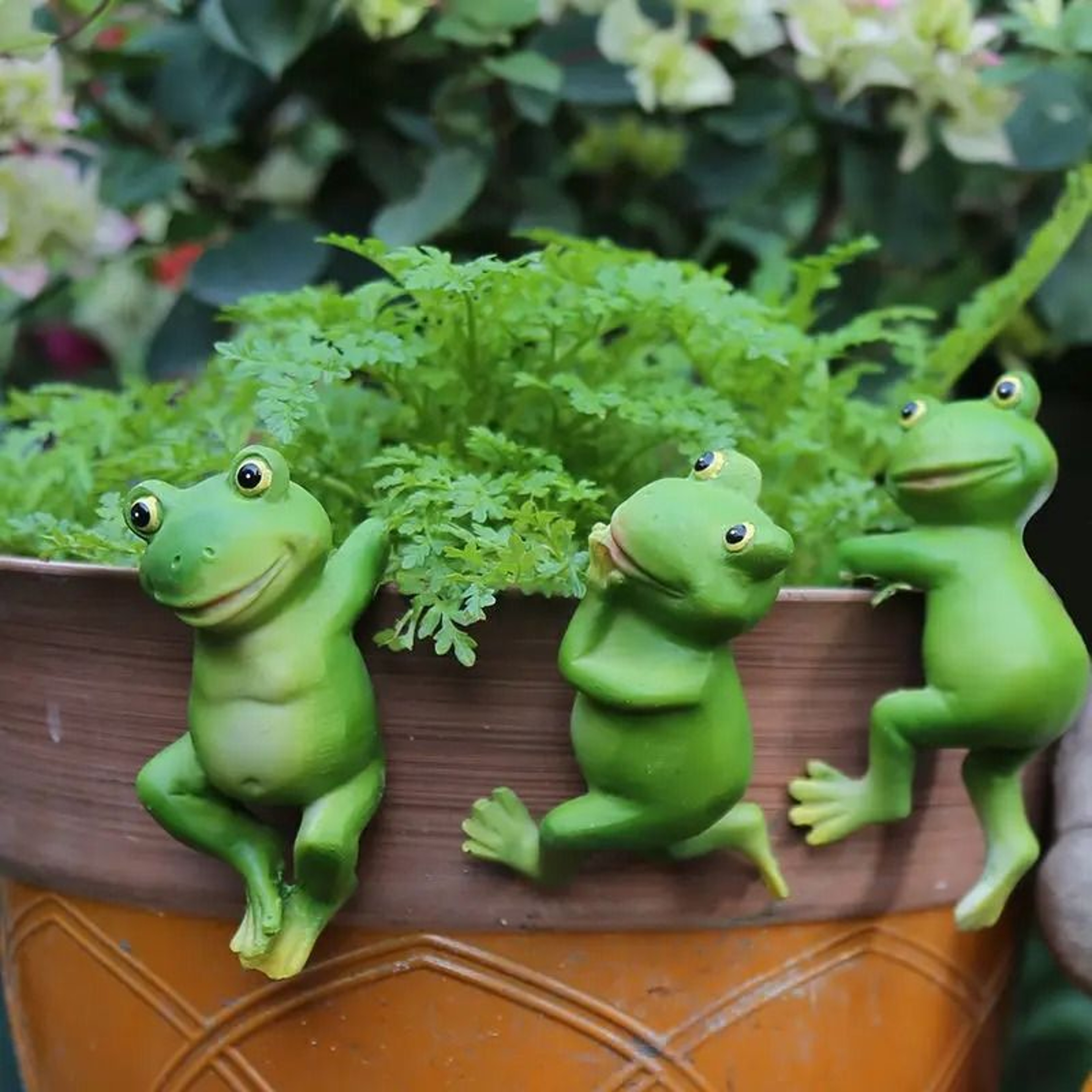 Cute Resin Rabbit  Frog Garden Statue  DIY Outdoor Bonsai  Flowerpot Hanging Ornament 3
