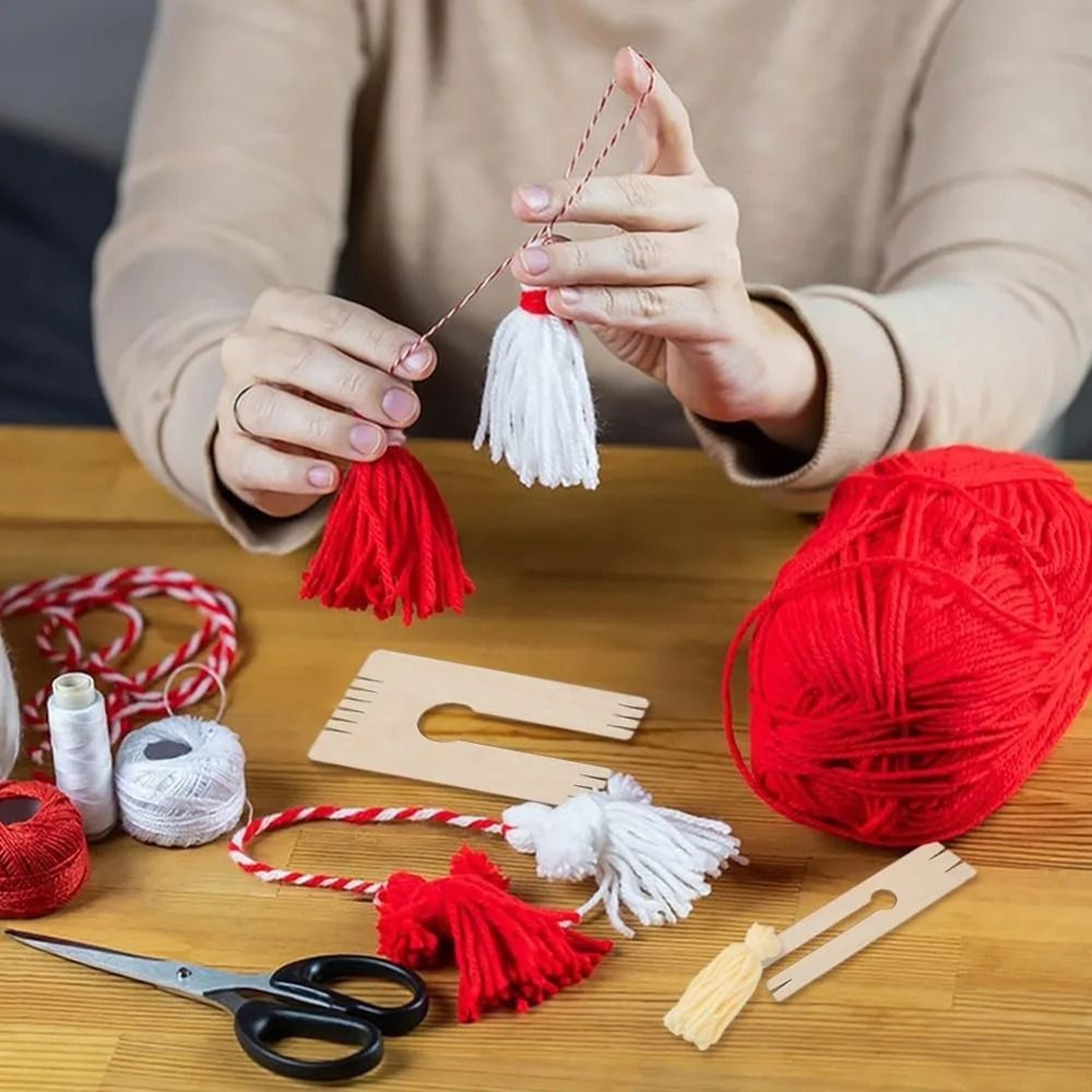 5 Piece Wooden Tassel And Mini PomPom Loom Board Set For Fiber Crafts And Jewelry 3