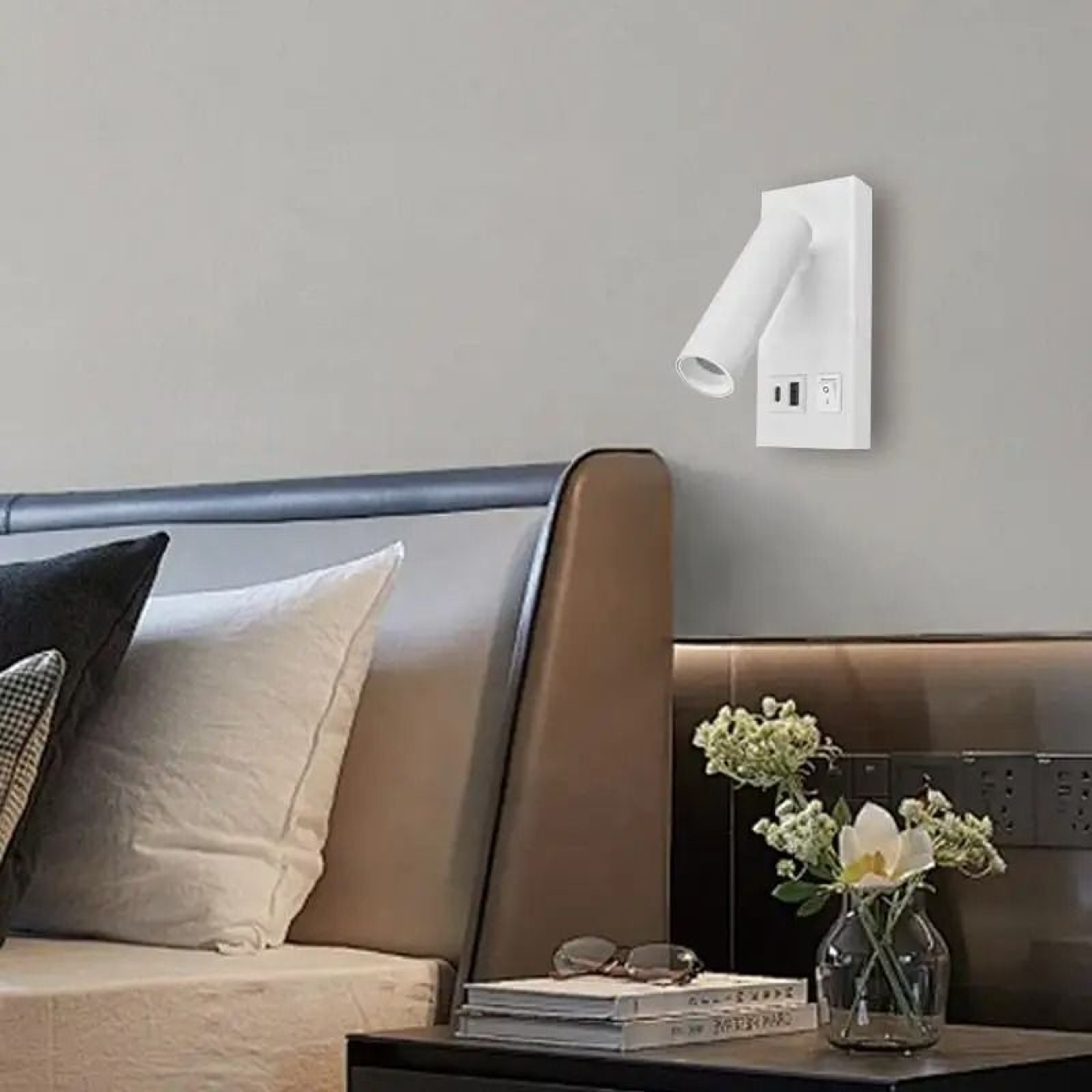 Modern Bedside LED Wall Lamp With Adjustable Spotlight And BuiltIn USB And TypeC Charging Ports 5