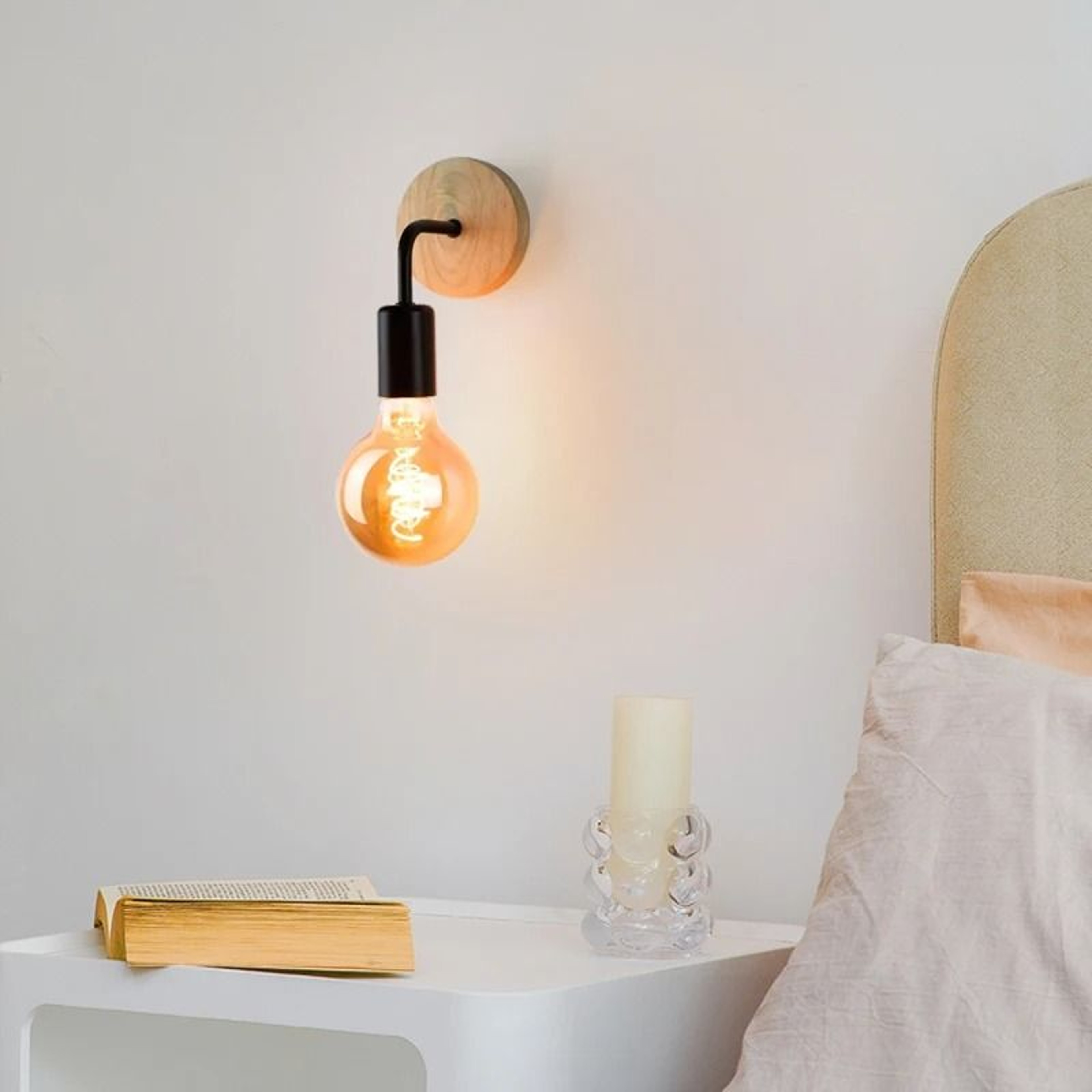 Vintage Wood LED Wall Sconce Lamp With E27 Base For Bedside Bedroom And Dining Room 1