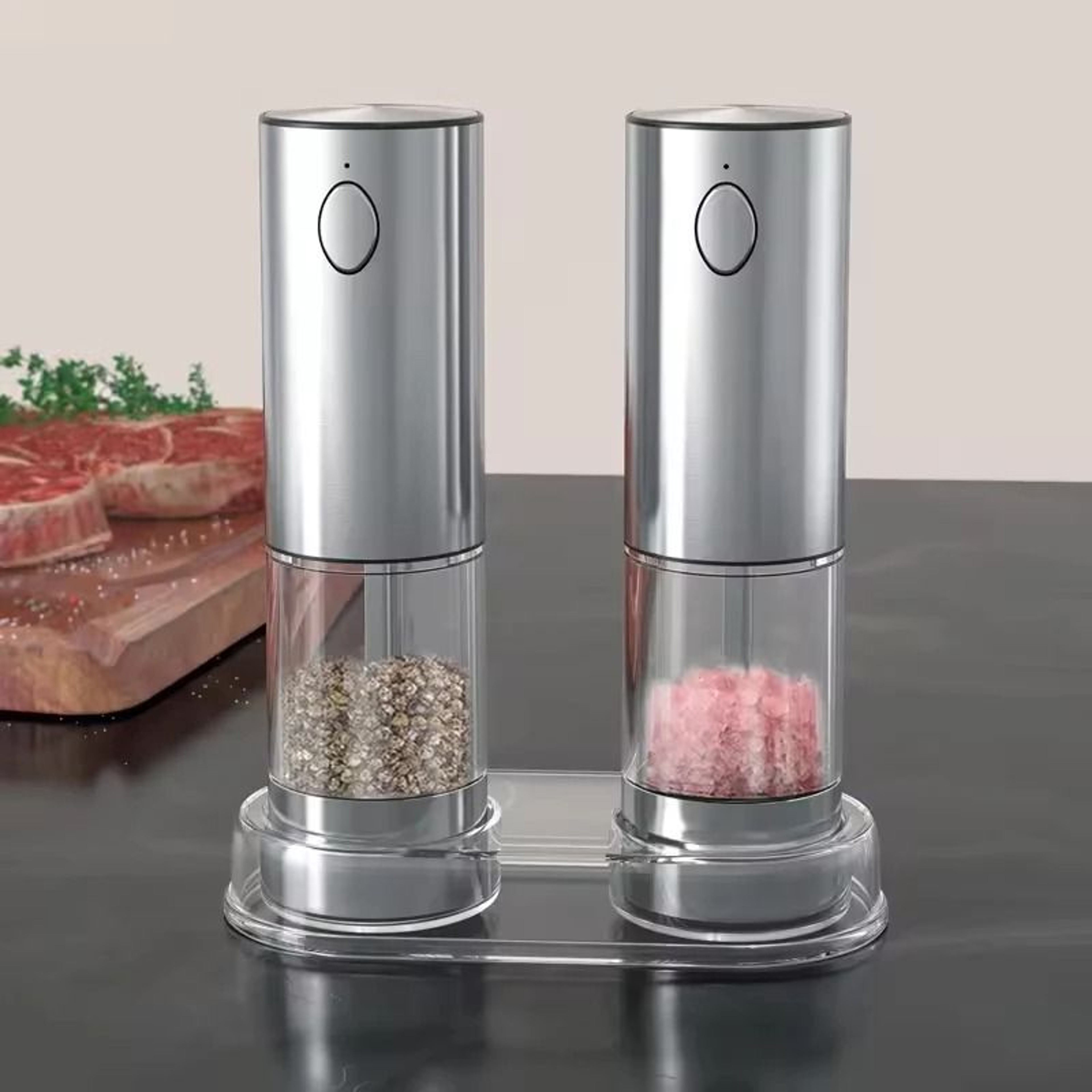 Automatic Electric Salt And Pepper Grinder With USB Rechargeability And Adjustable Coarseness 4