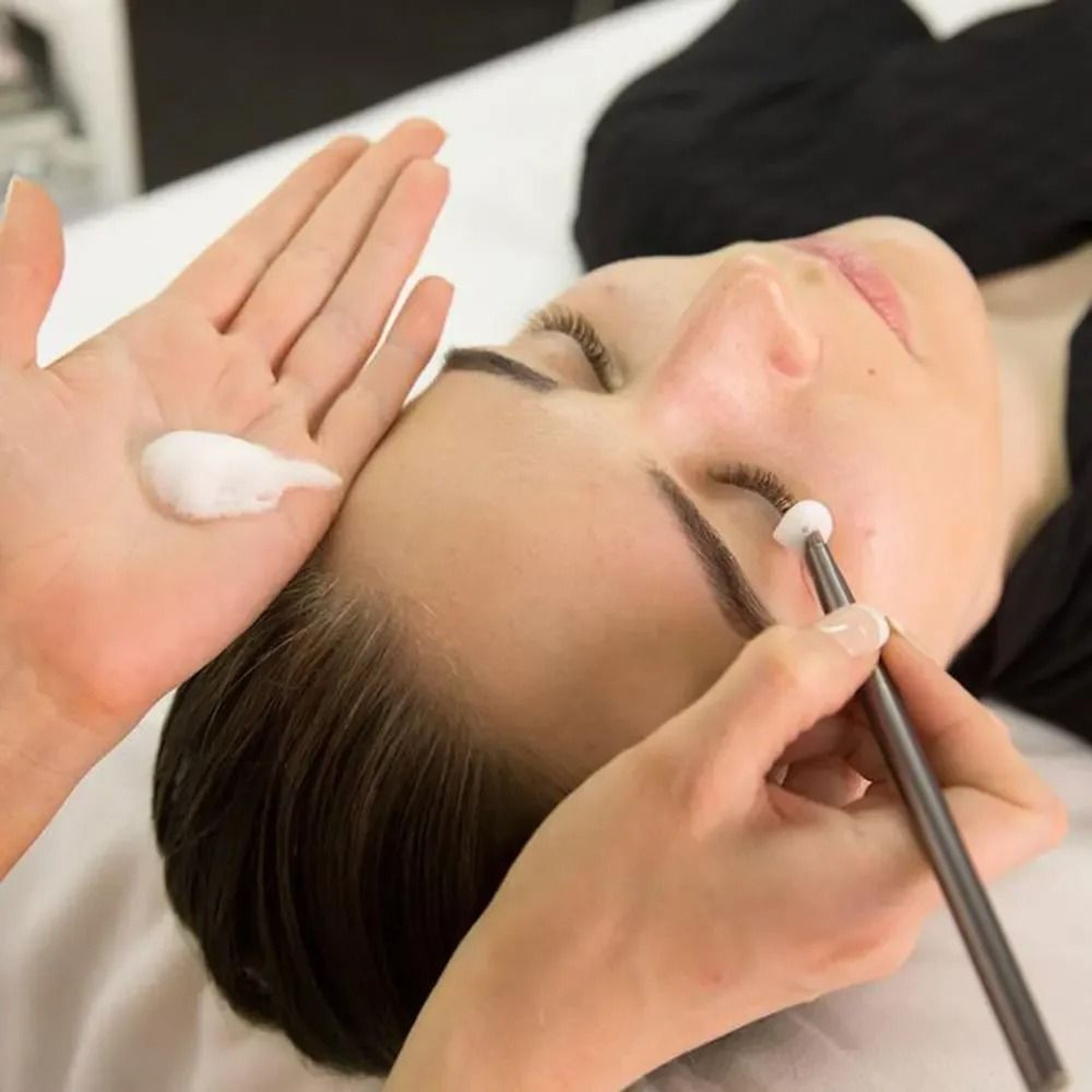 Deep Cleansing Eyelash Extension And Nose Pore Blackhead Shampoo Brush 2