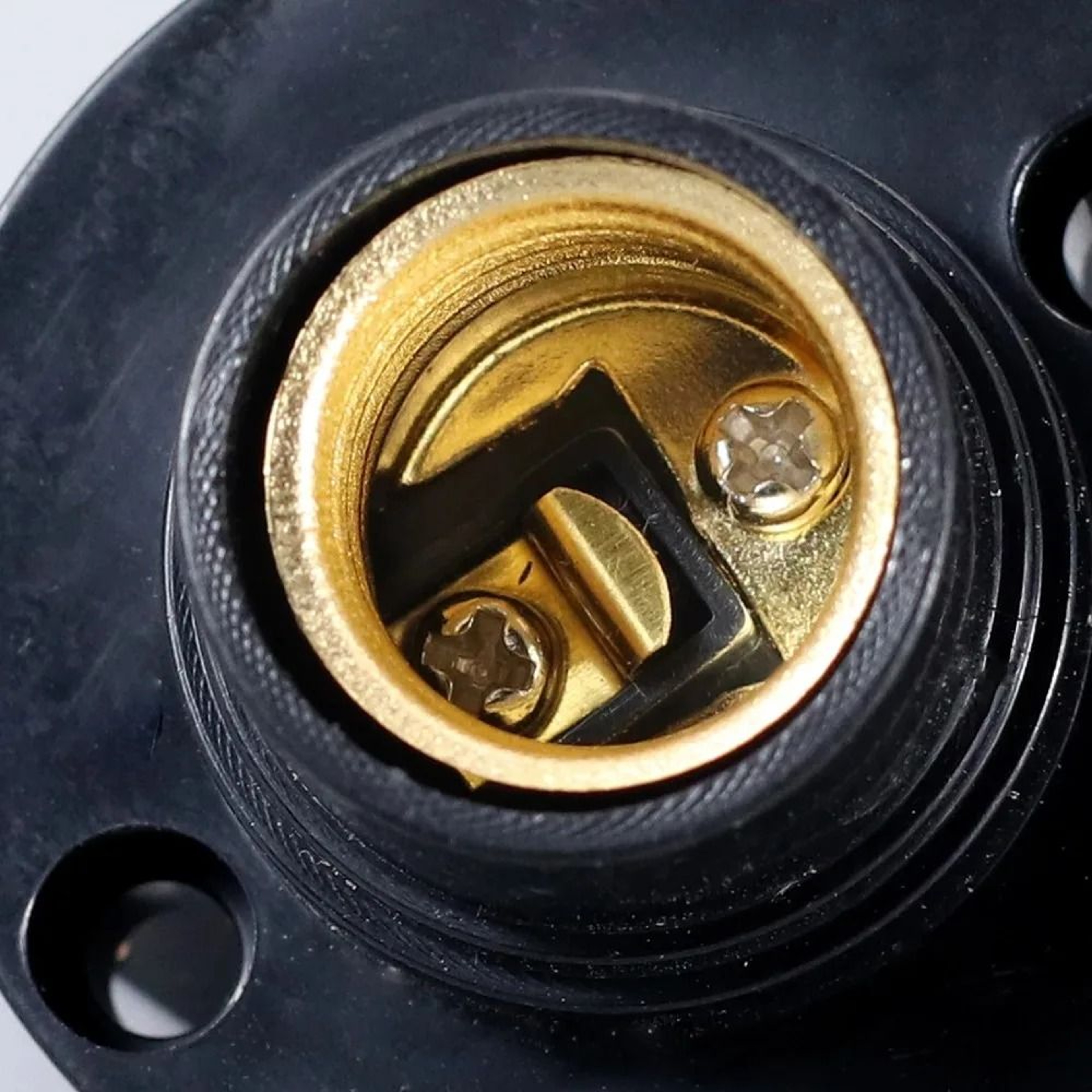 10 Pack Small Threaded Screw Bulb Socket Flat Lamp Holder Base 6A 220V DIY Lighting Adapter 4