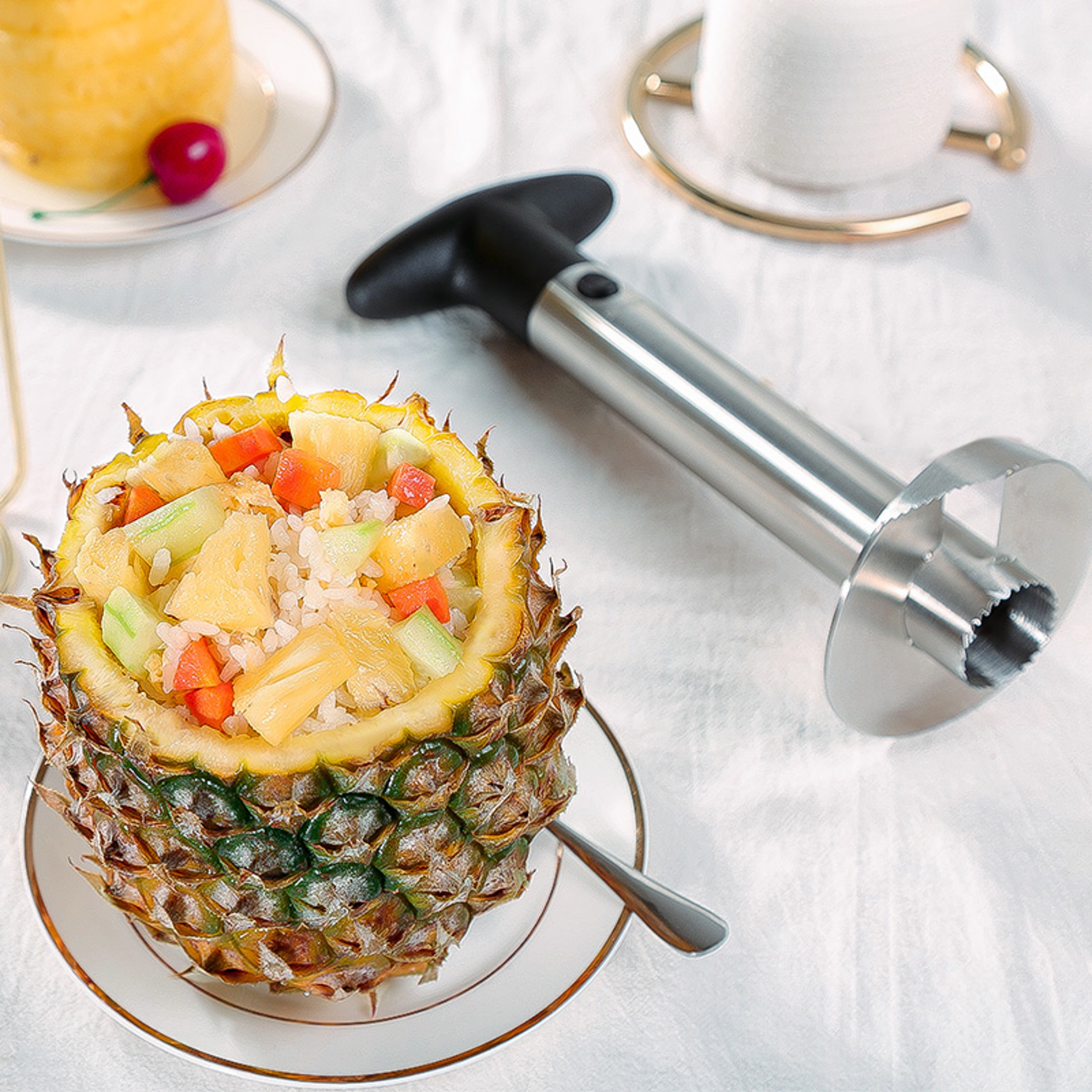 Stainless Steel Pineapple Corer Slicer And Easy Fruit Cutter 6