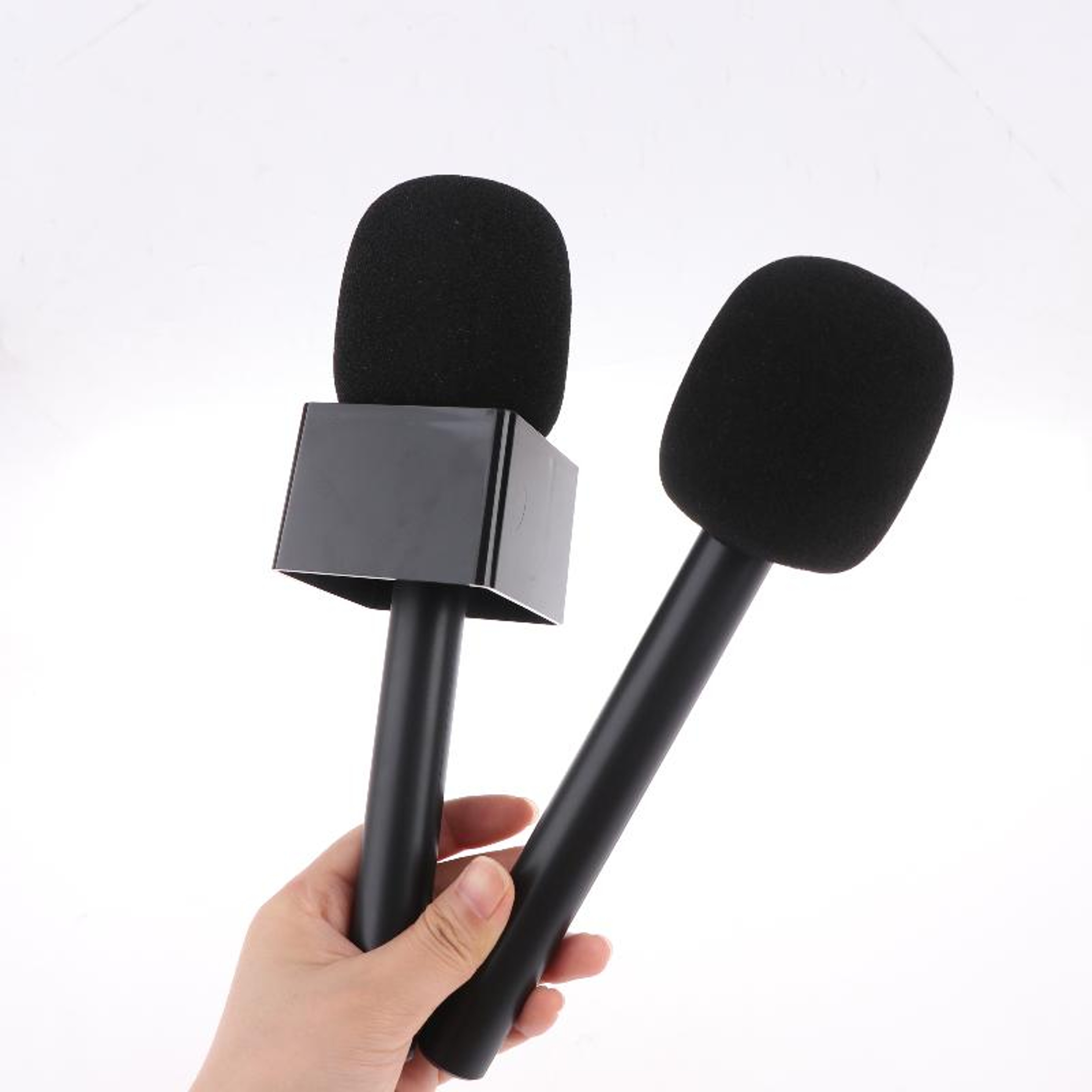 Wireless Handheld Microphone Adapter with Foam Windshield for Rode Wireless – view 1