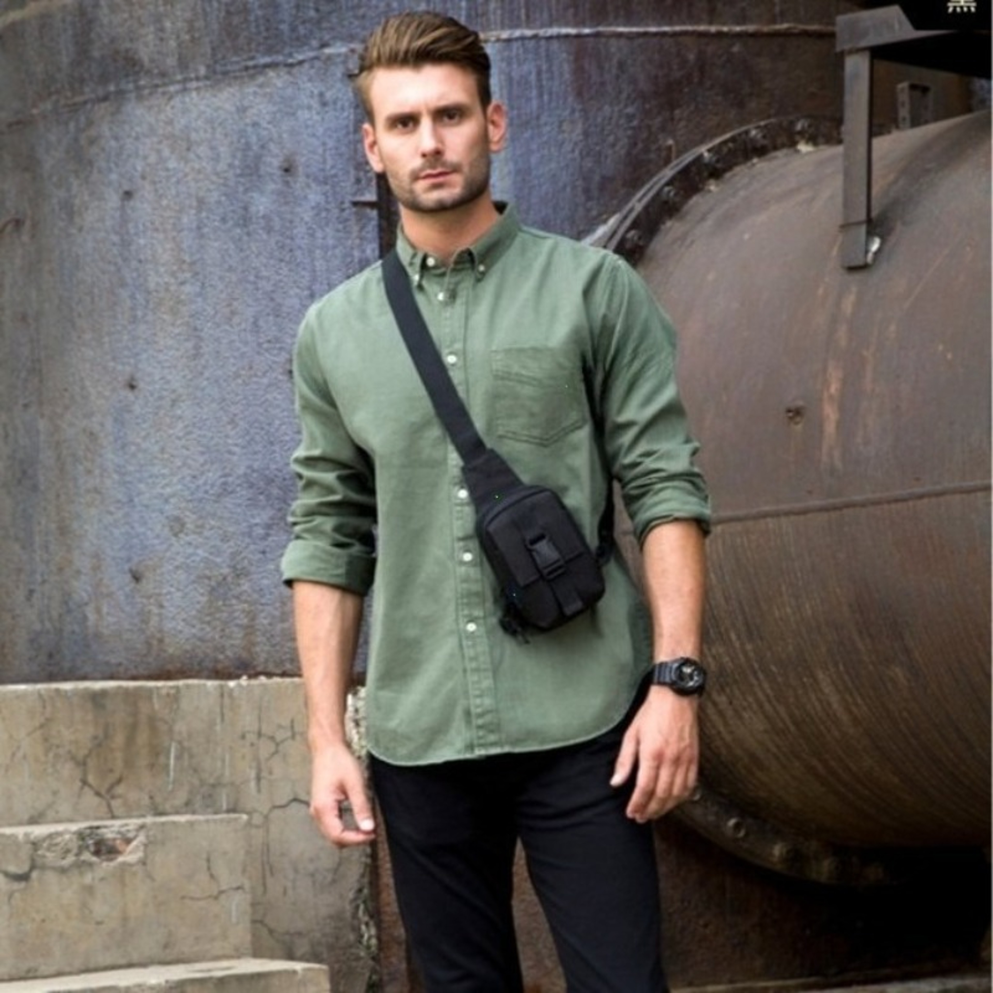 Compact Tactical Chest Bag EDC Crossbody Pack for Hiking Cycling and Outdoor Carry – view 3