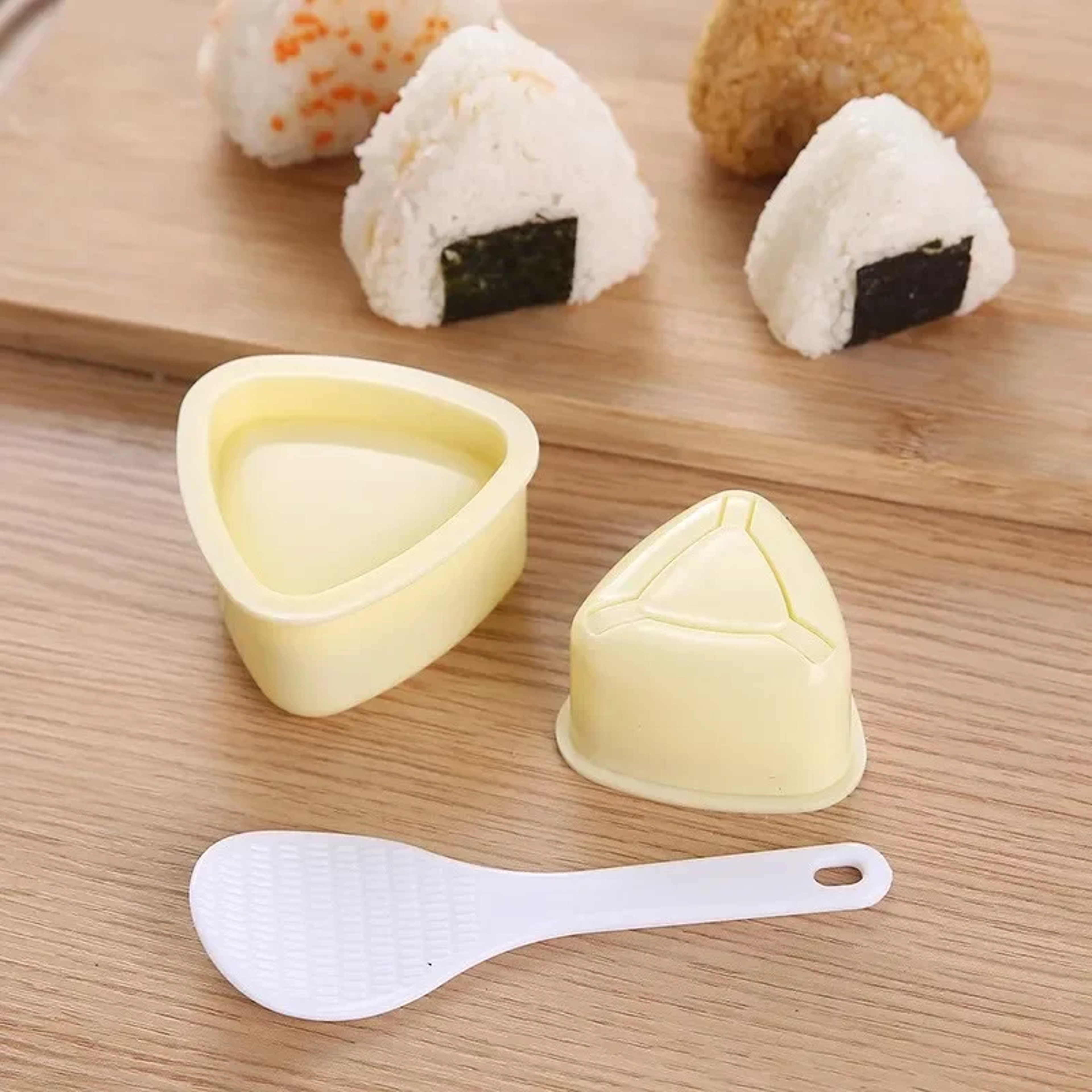 Triangular Sushi Maker Mold DIY Onigiri Rice Ball Food Press Kitchen Bento Accessories 2