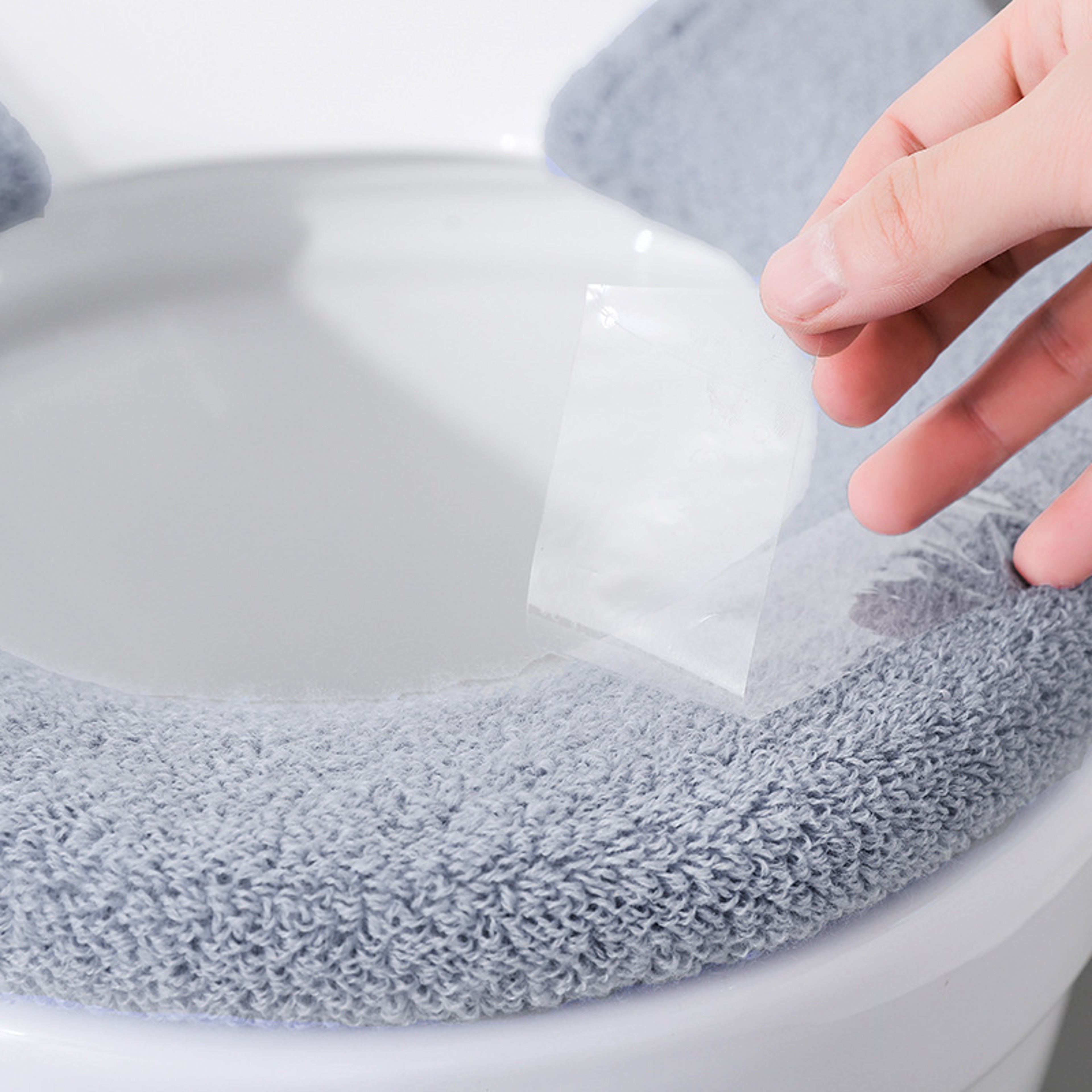 Large Universal Toilet Pad Extra Thick Toilet Pad Thickened Button Toilet Cover 3