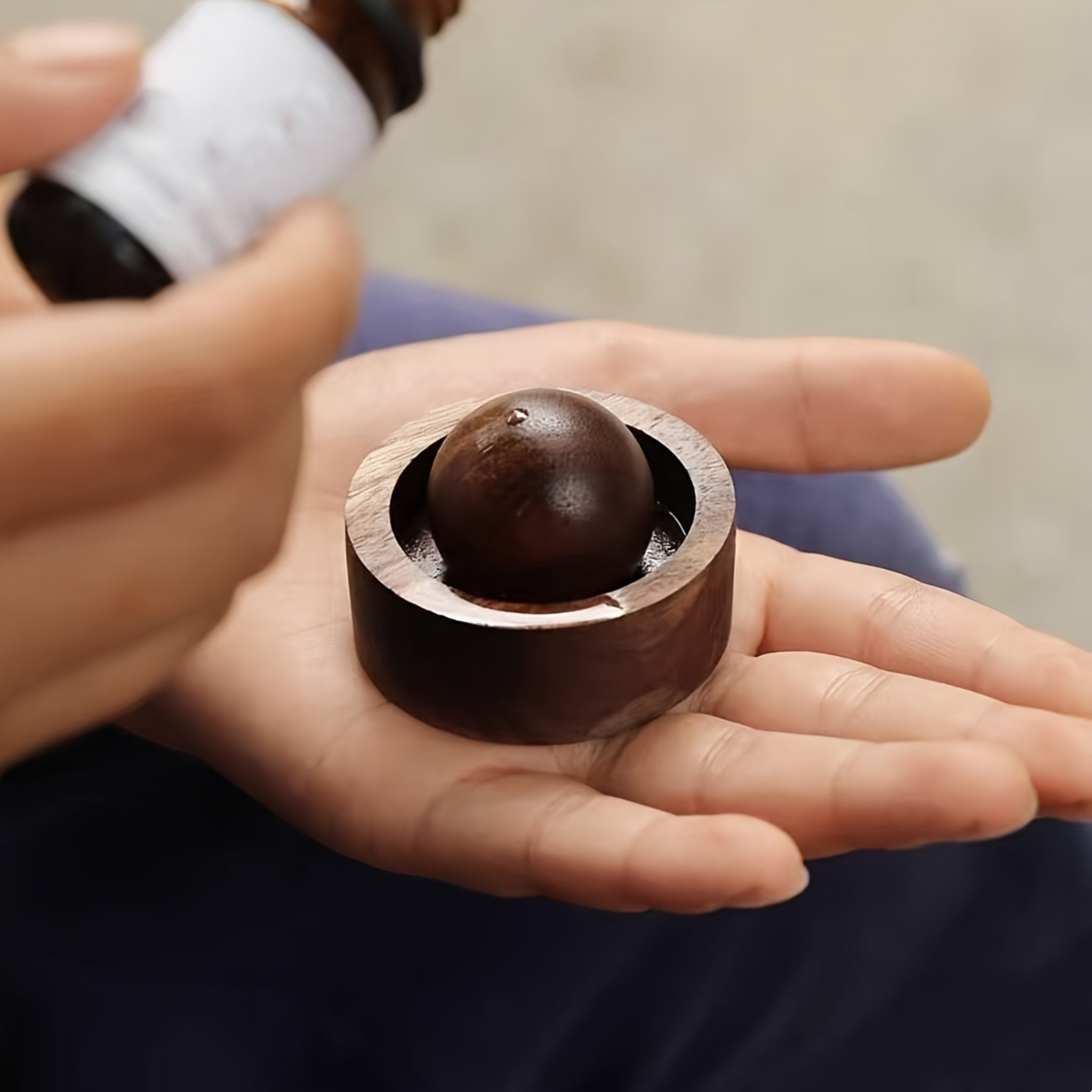 Natural Car Wooden Essential Oil Diffusers Spherical Design Room Fragrance Bedroom Decor Diffuser for Car Home – view 3