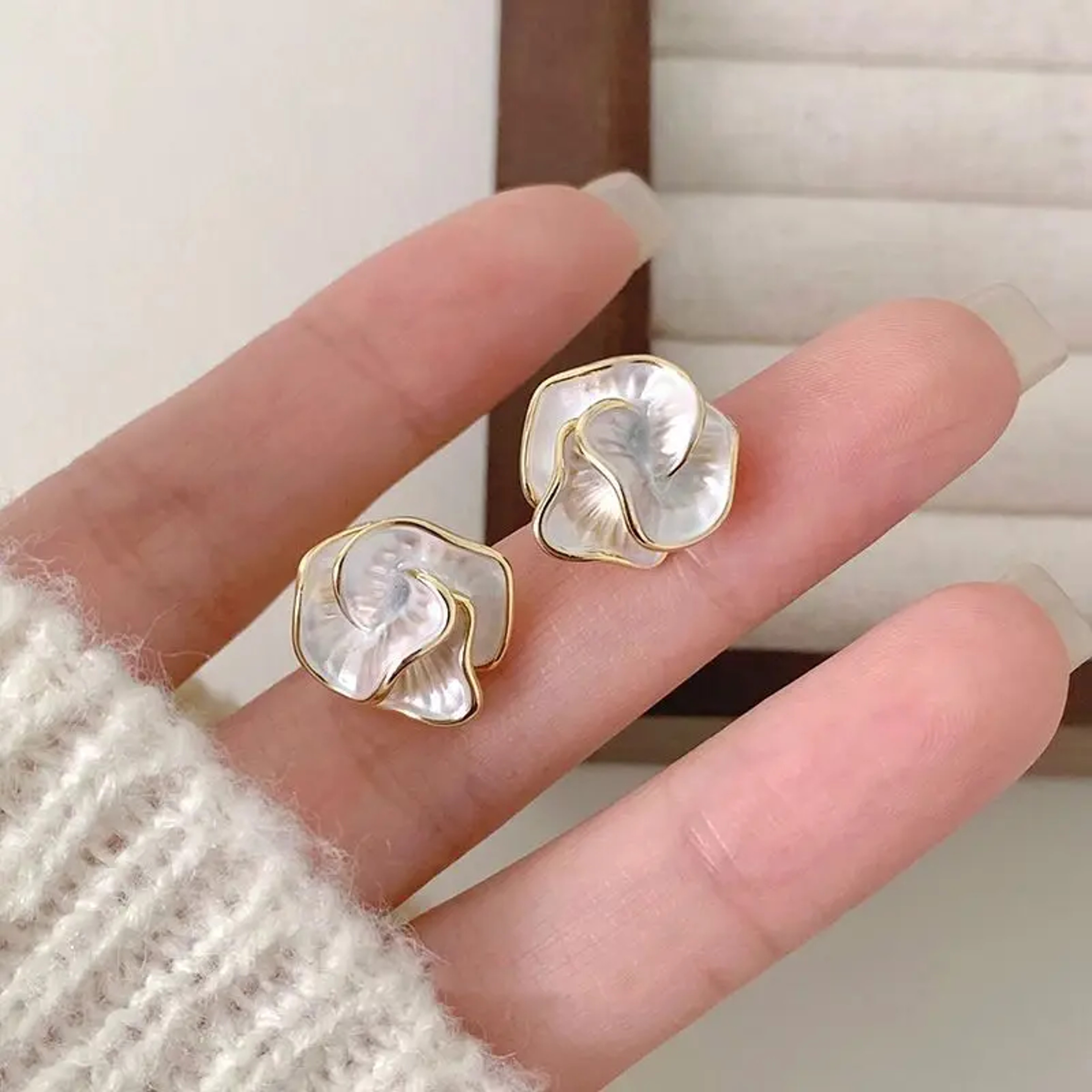 Unique Cubic Camellia Flower Stud Earring For Women Gentle Daily Temperament Earring Gift For Girls 3