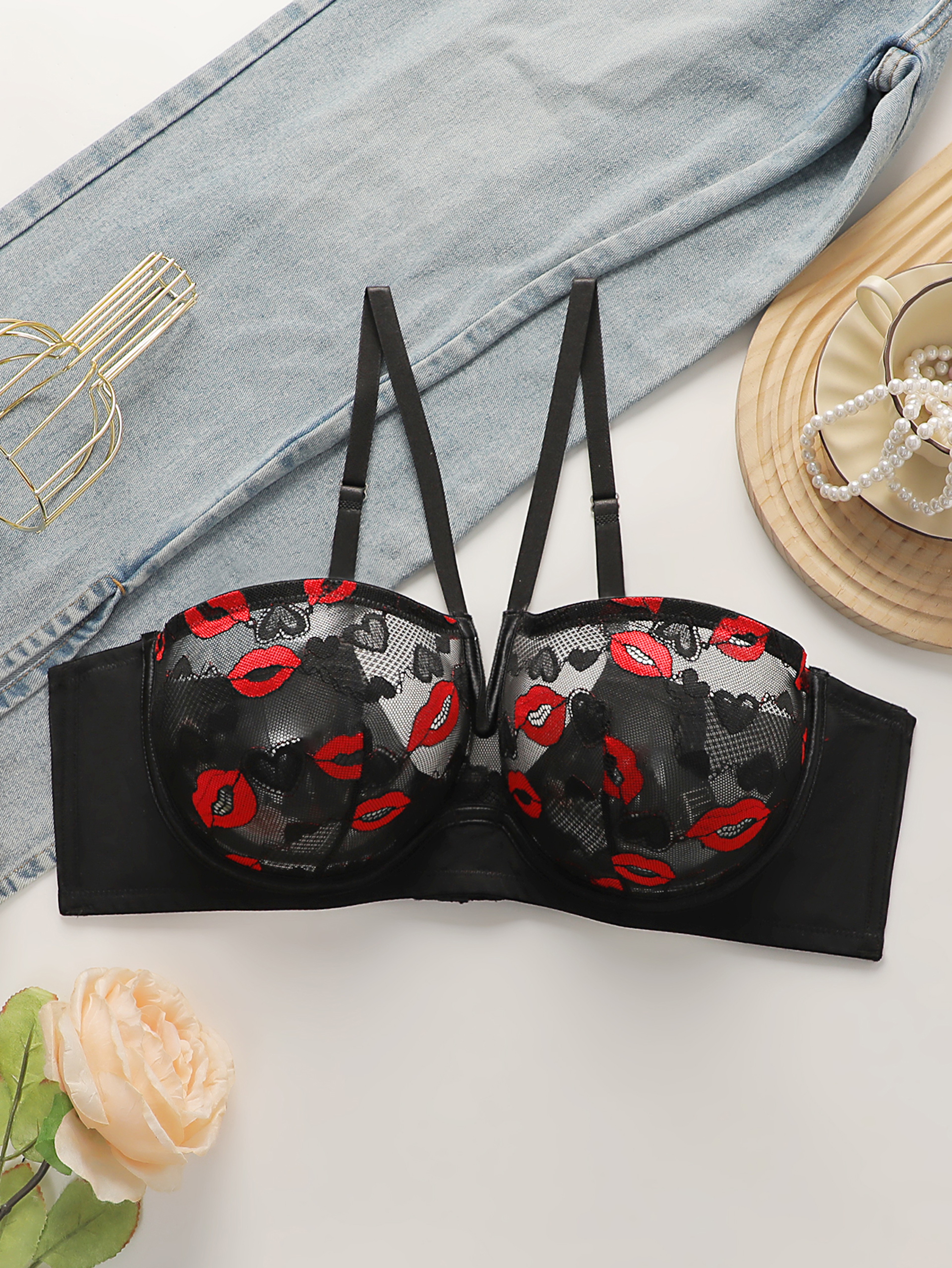 Sexy Red Lips Heart-Shaped Lace Bra Women's Plus Size Deep V Hanging Neck Steel Rimmed Push-Up Bra – view 1