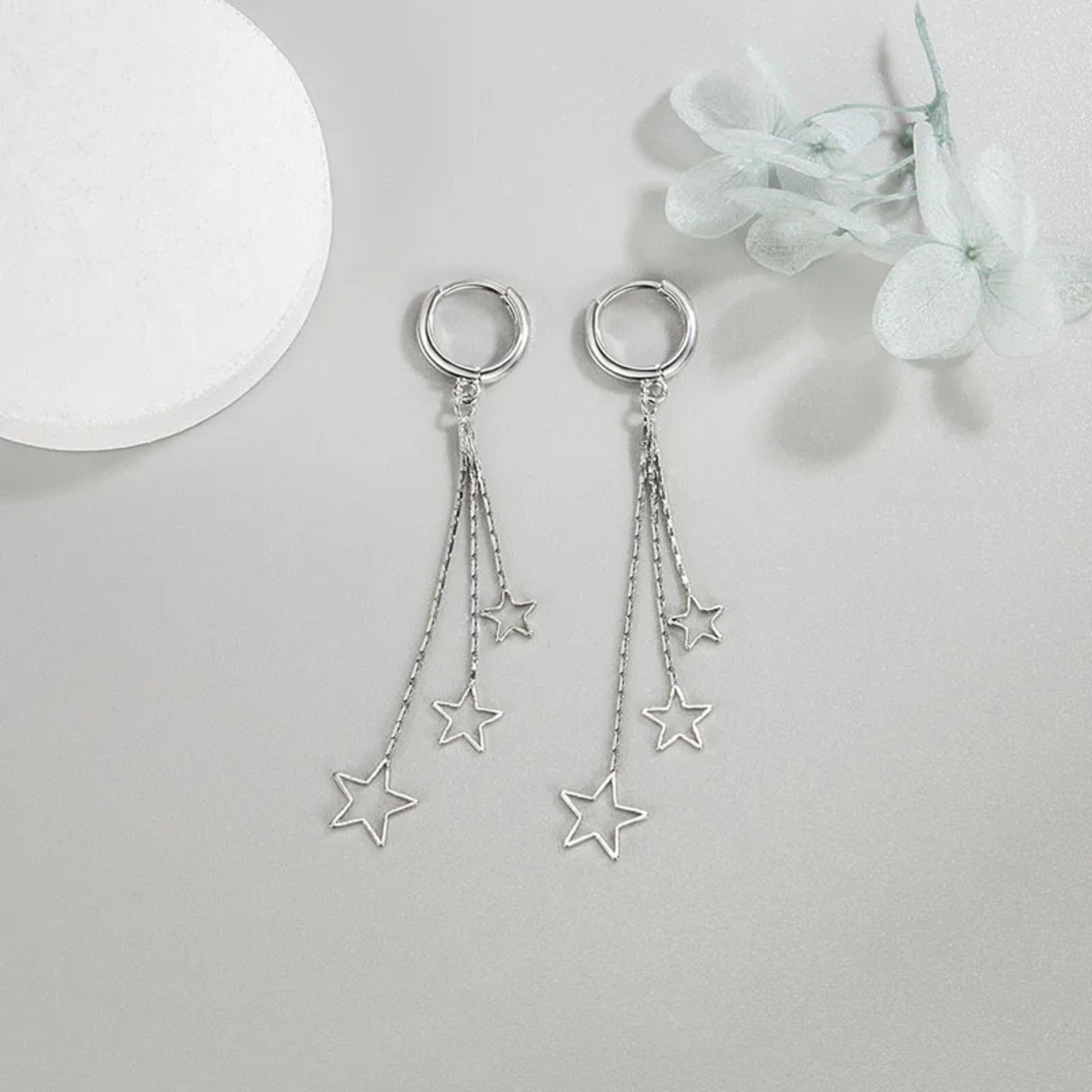 Popular Elegant Three Stars Hoop Earrings for Women, Sterling Silver with Long Tassel Design – view 3