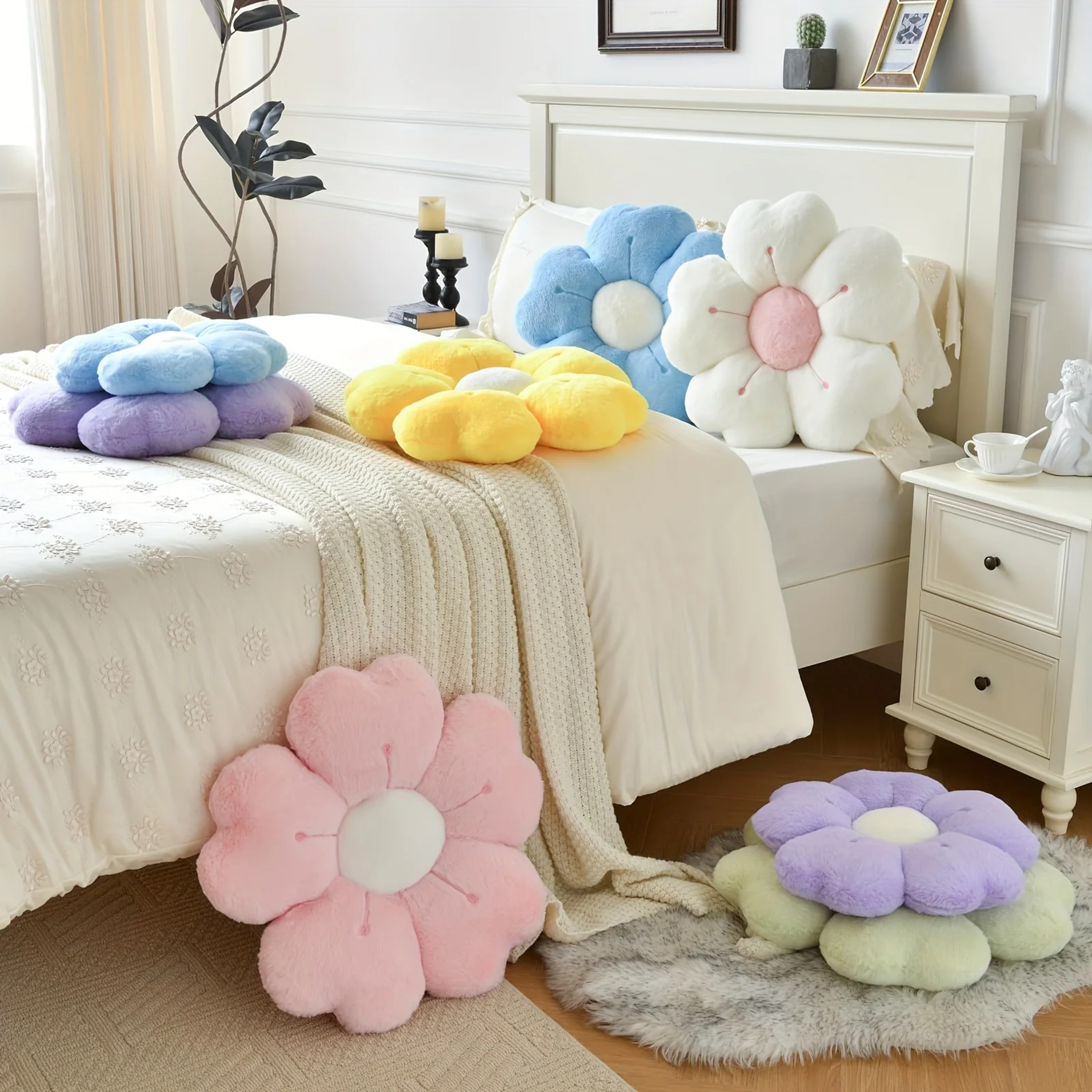 Comfortable Plush Pillow Daisy Flower Shaped Decorative Pad For Sofa And Bed Soft Polyester Fabric 0