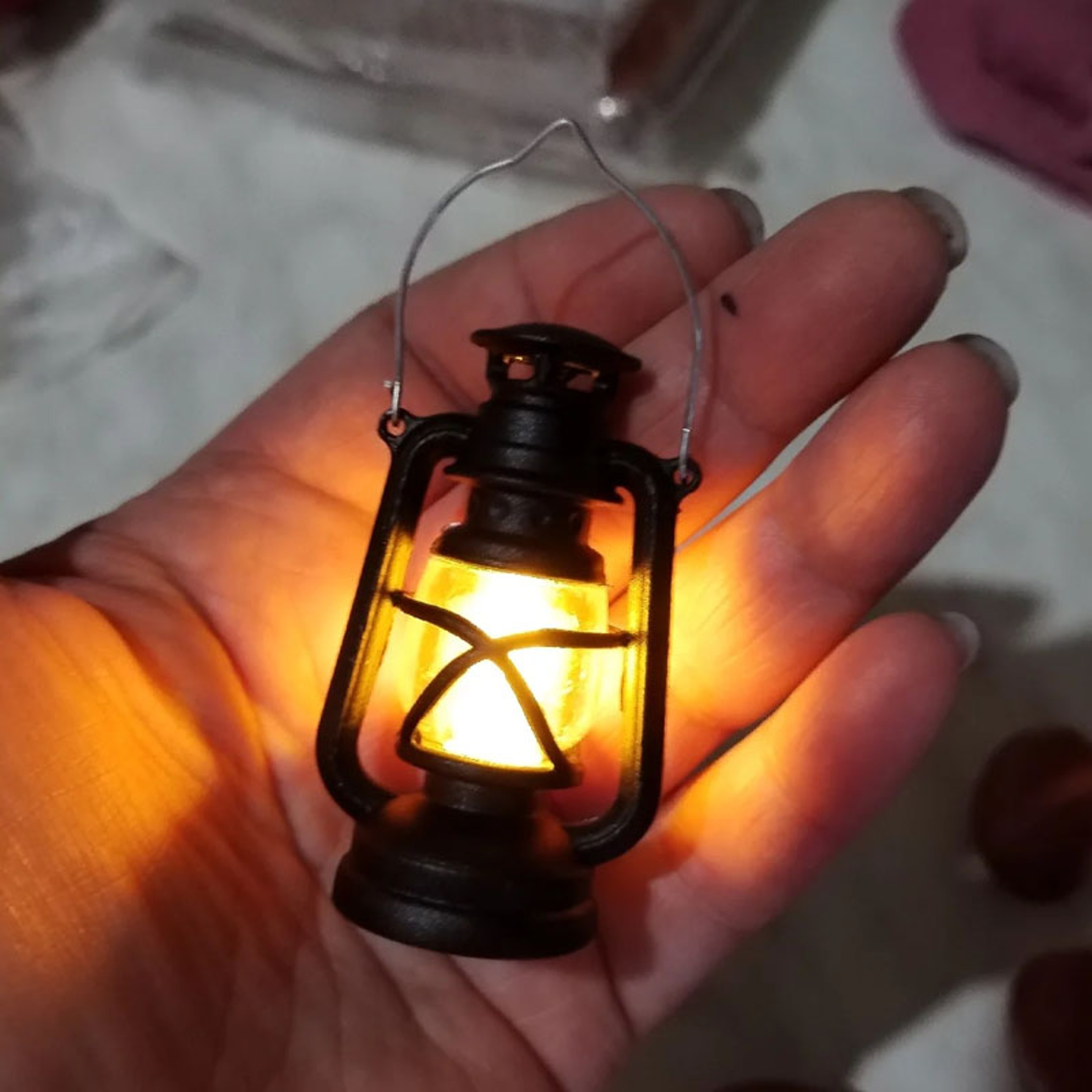 Retro Glowing Pony Lantern LED Dollhouse Miniature Oil Light Night Light Candle Lamp Home Decor Toy 0