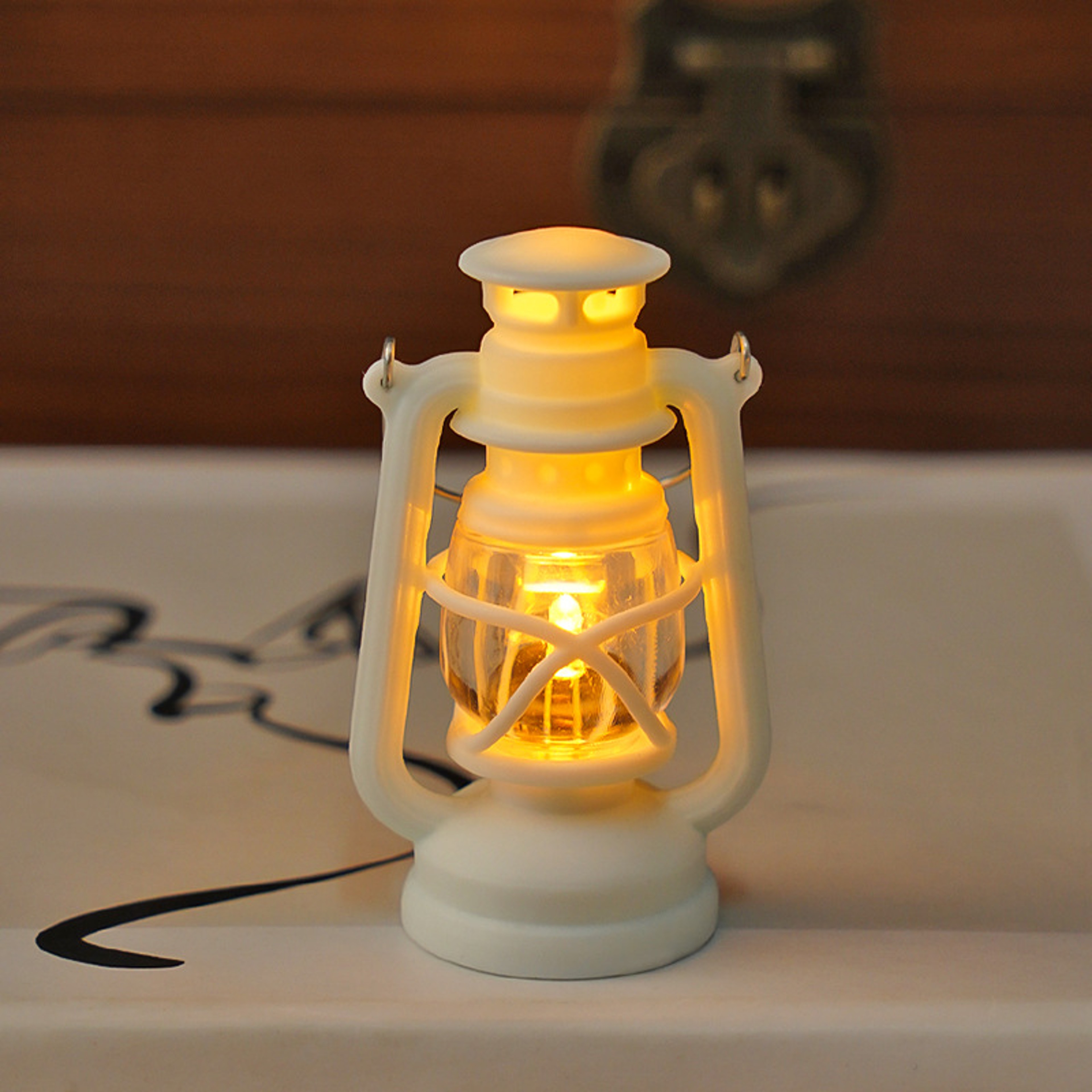 Retro Glowing Pony Lantern LED Dollhouse Miniature Oil Light Night Light Candle Lamp Home Decor Toy 4