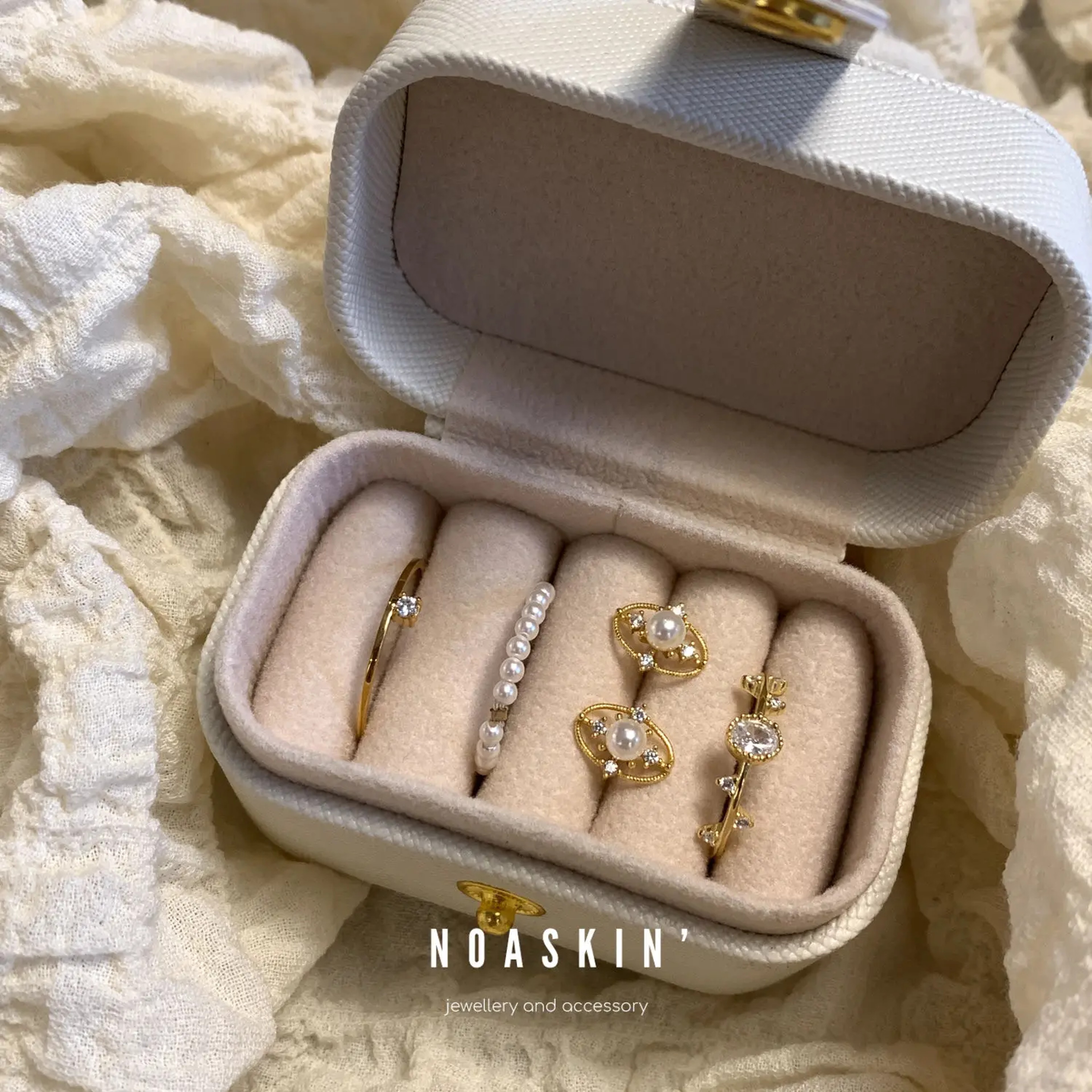Small Jewelry Organizer Box Portable Mini Leather Gift Case For Ring Earring Necklace Storage 6