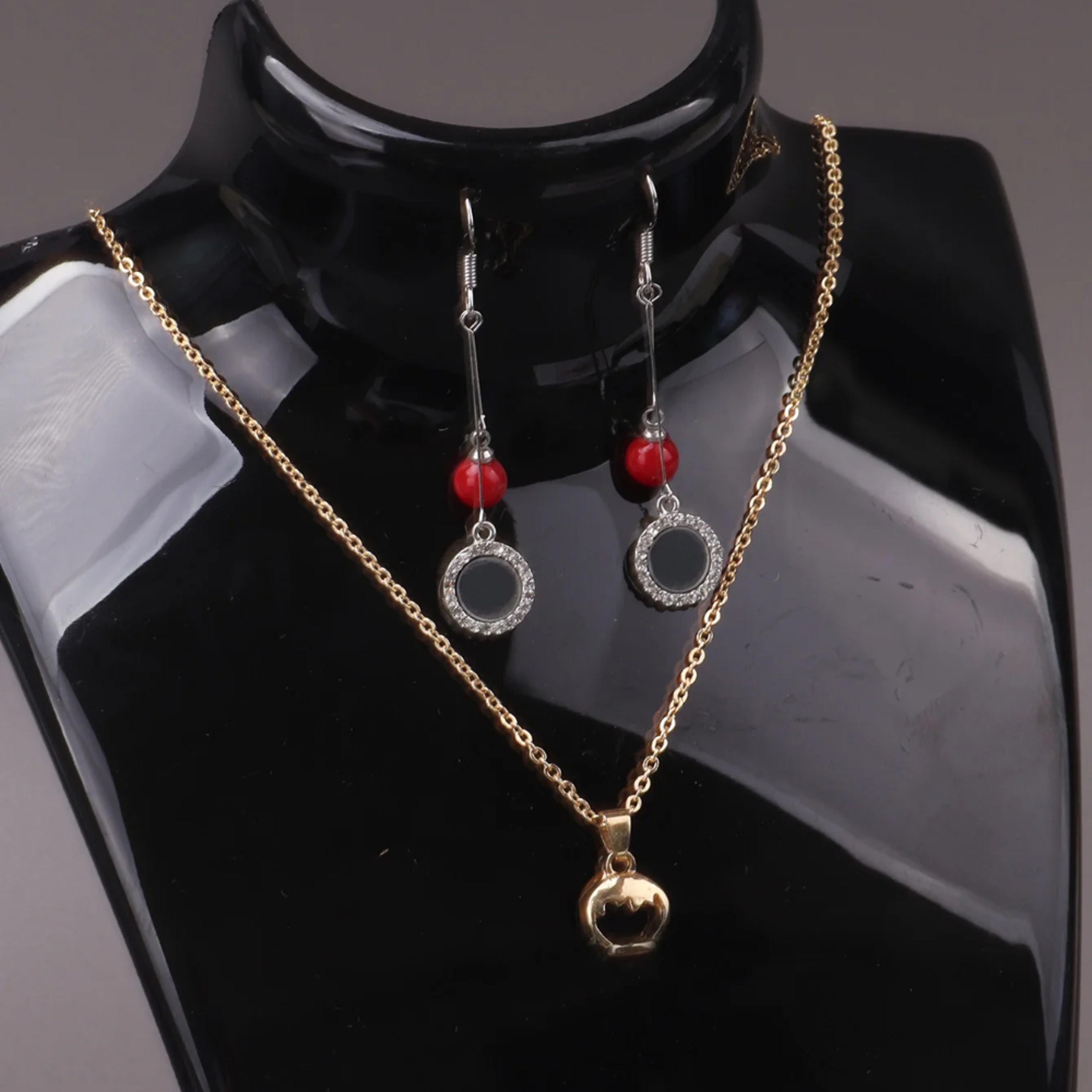 Jewellry Mannequin Bust Rack Plastic Necklace Display Stand Holder For Necklaces Pendant Earrings D 4