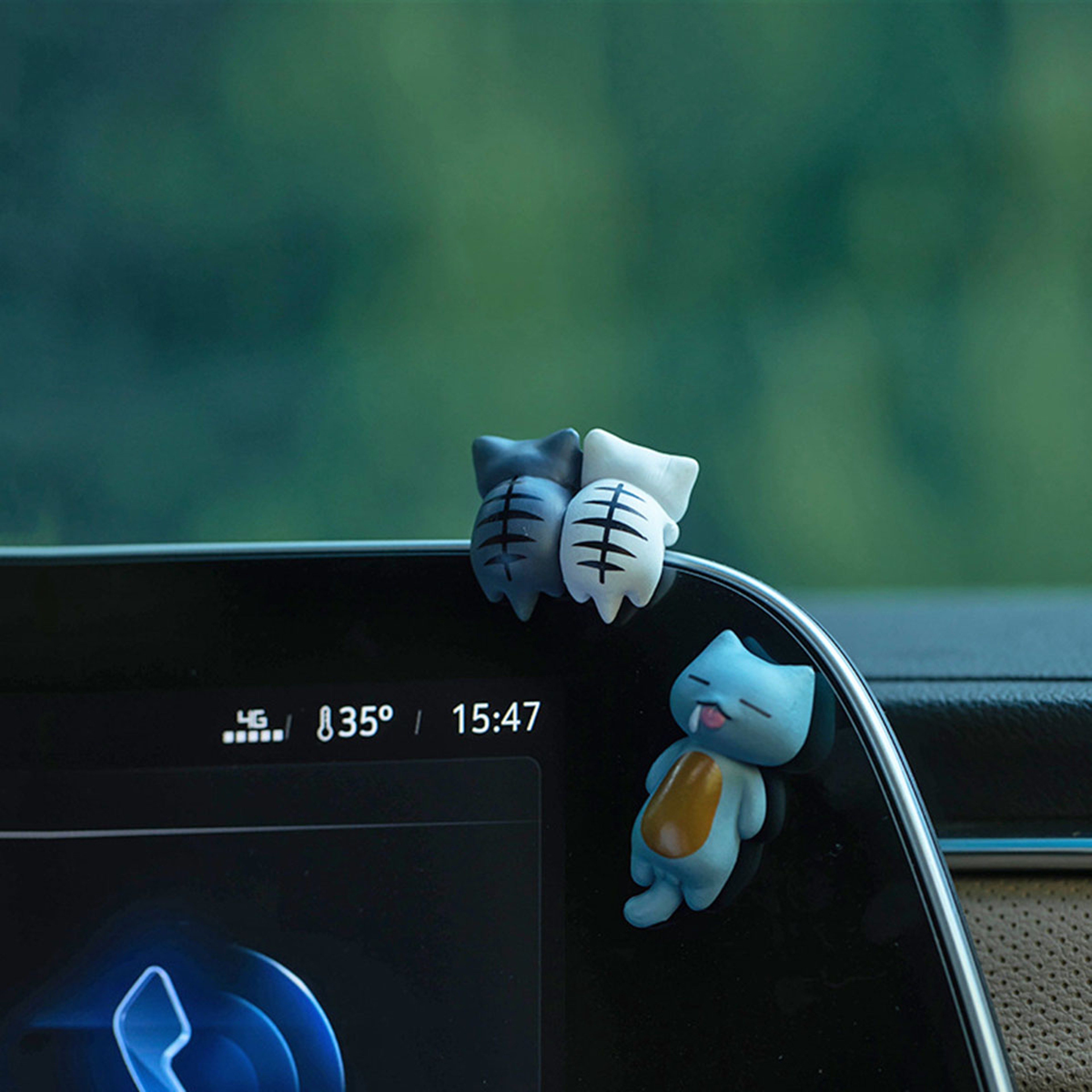 Cartoon Cat Figurines for Car Dashboard PVC Plant Pots Screen Edge Decor – view 3