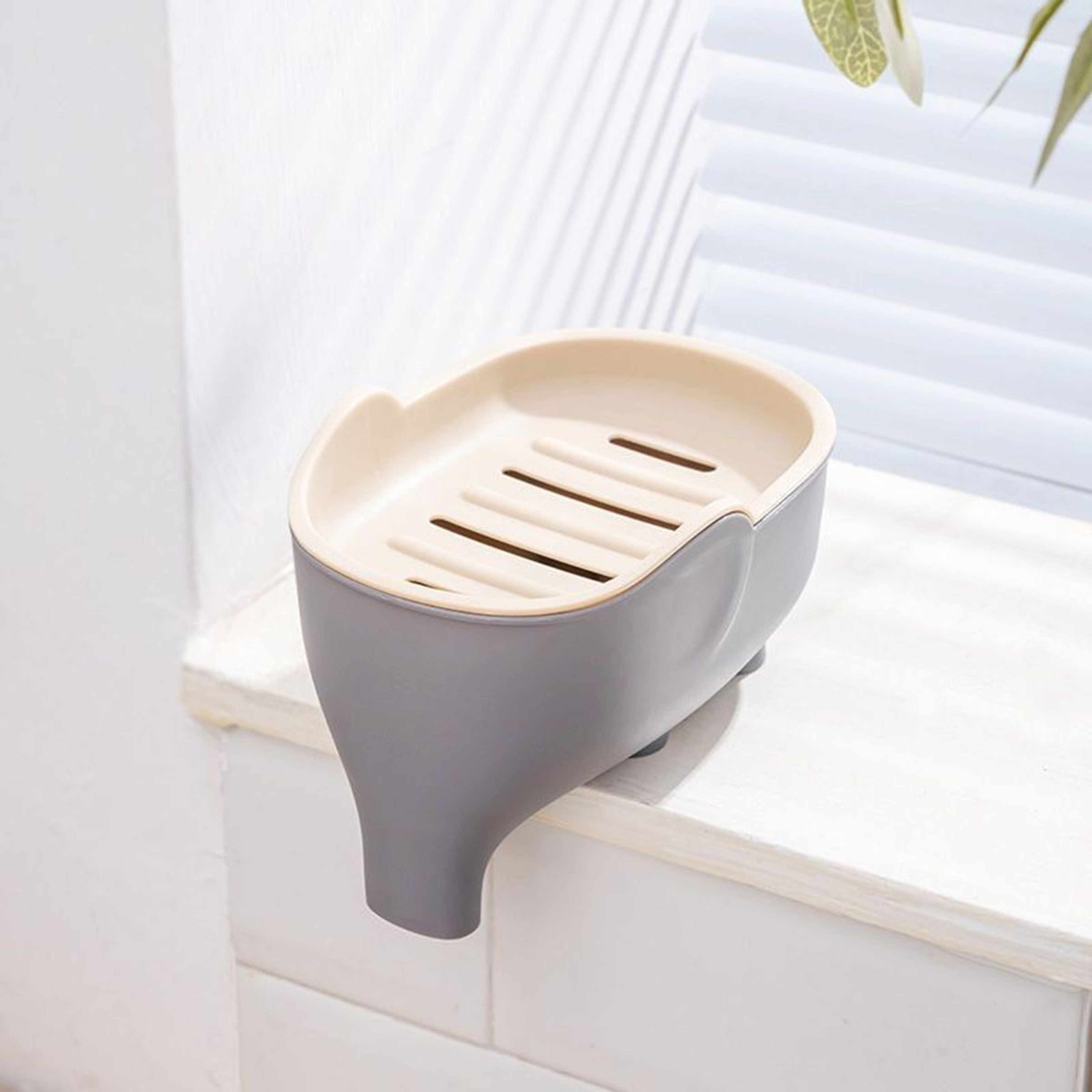Creative Double Layer Soap Box Elephant Bathroom Accessories for Children Students Waterproof Drain Rack – view 9