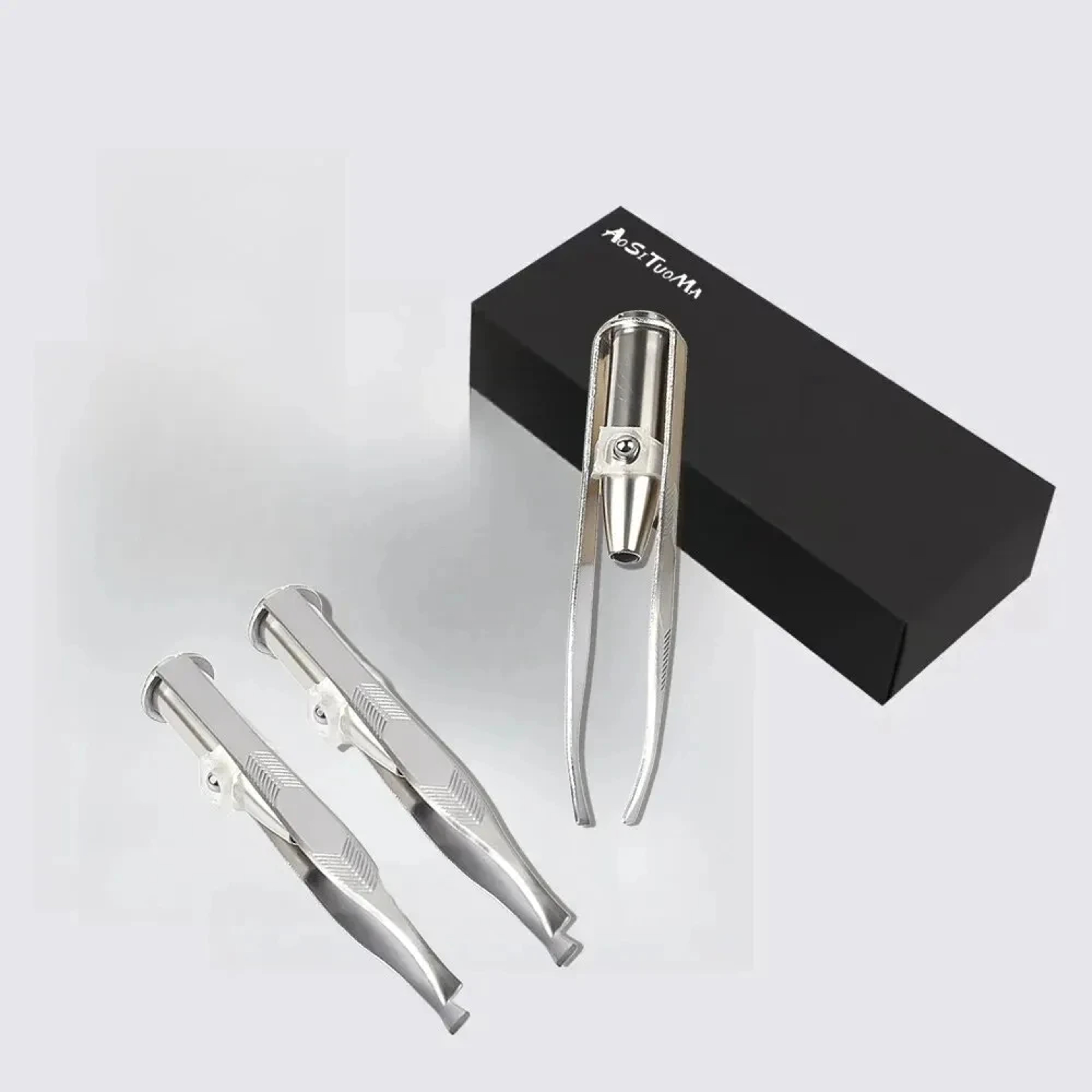 LED Makeup Tool With Stainless Steel Eyelash Eyebrow Tweezer Set Smart Design Portable LED Light Ha 3