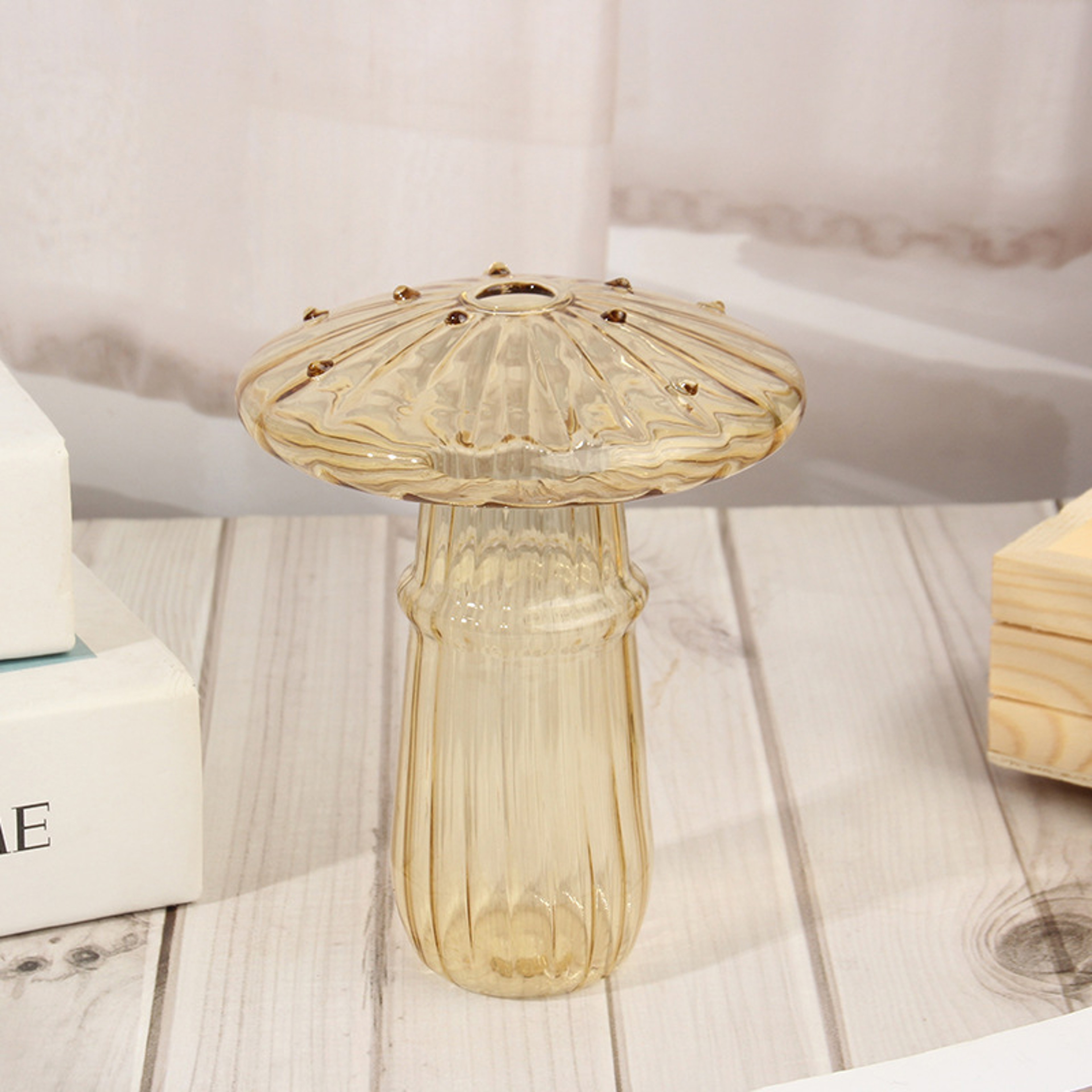 Colourful Mushroom Vase Creative Transparent Glass Hydroponic Aromatherapy Vase for Living Room Desktop Art Decoration – view 6