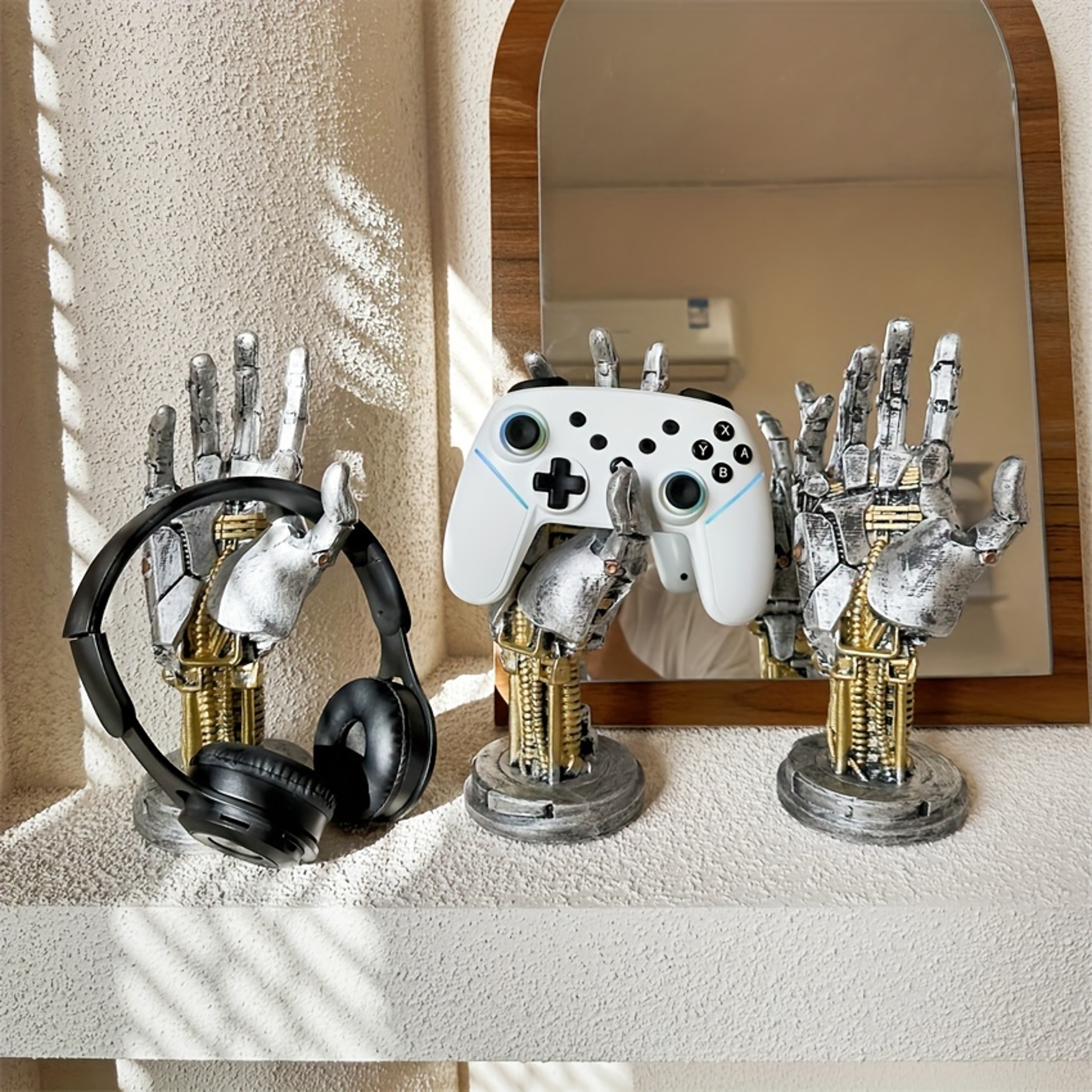 Multifunctional Desktop Decoration Cyberpunk 3D Gamepad Holder SciFi Mechanical Style Home Perfect  3